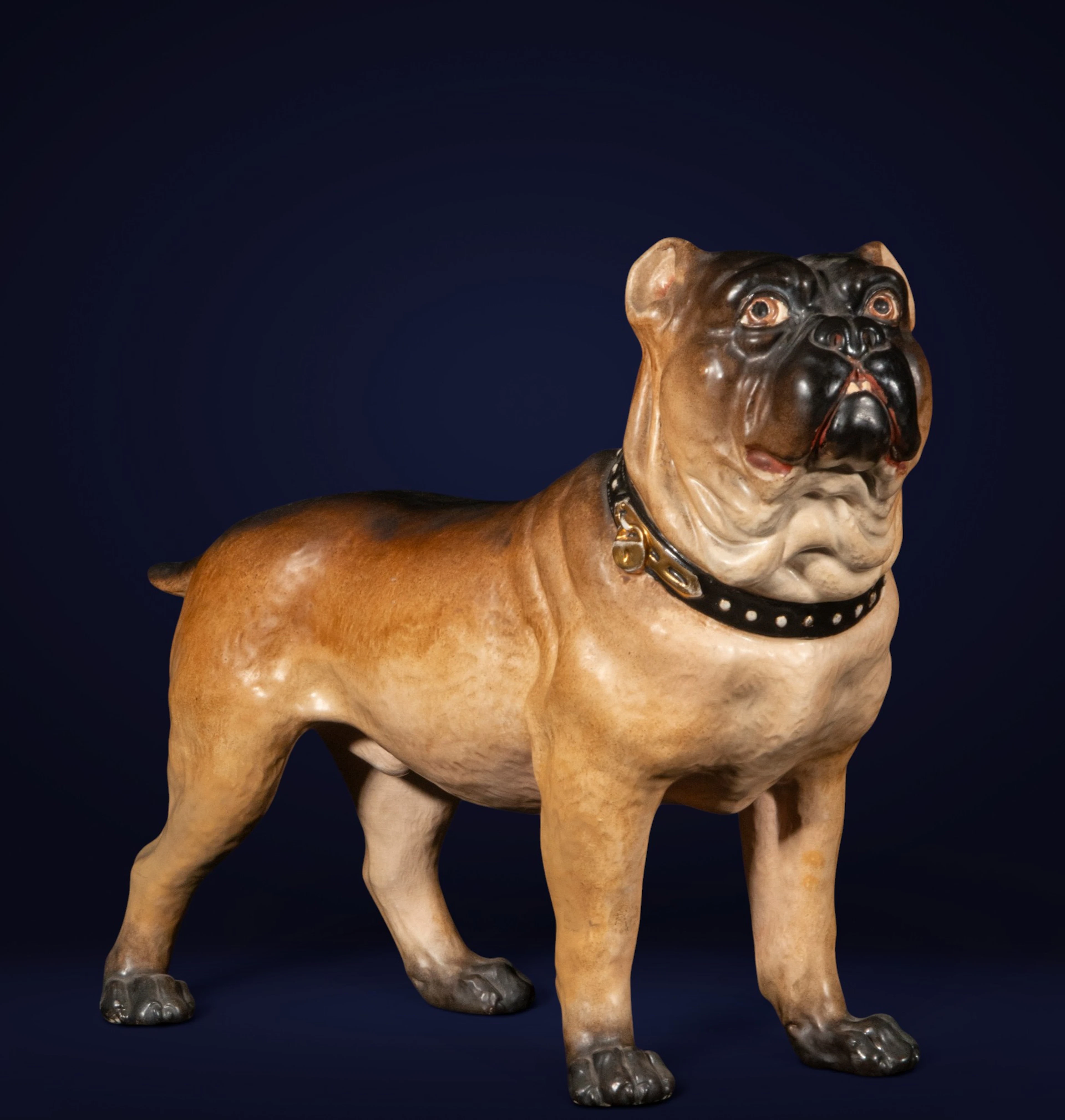 Decorative Pug in porcelain, Austrian manufacture Rostrand, early 20th century.