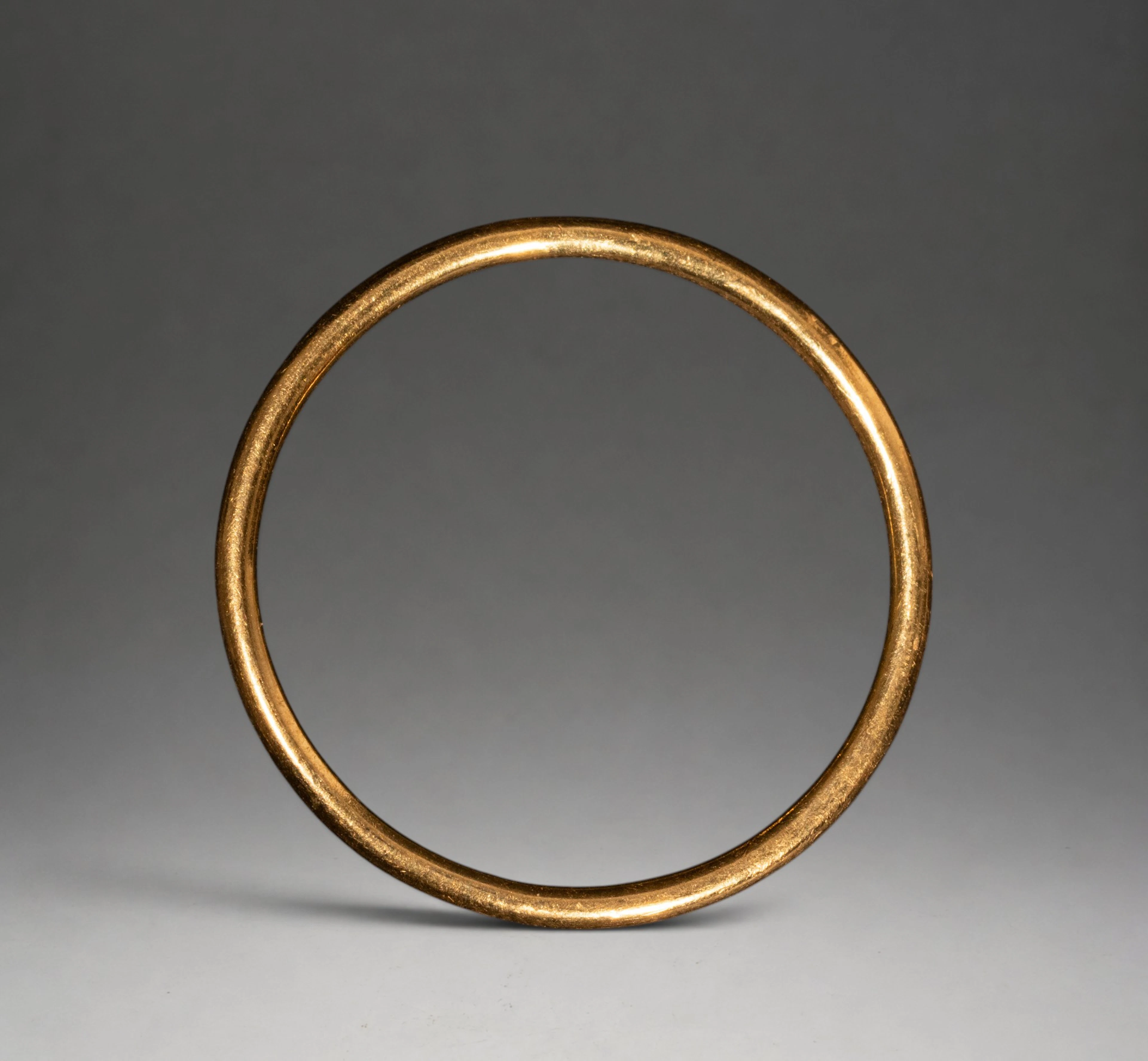 18K GOLD RING 0.94G