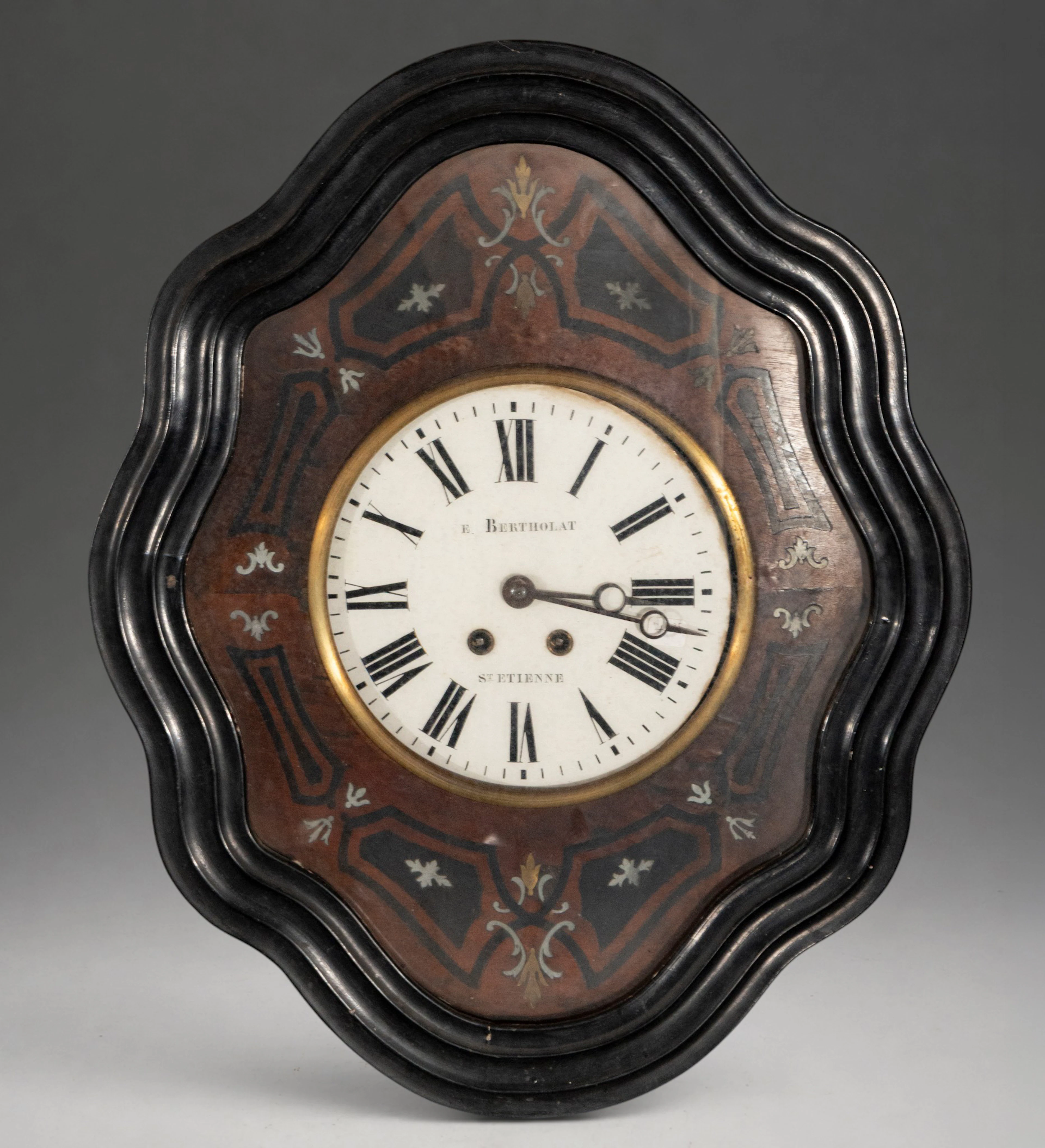 Bullseye style wall clock with inlaid decoration – 19th century