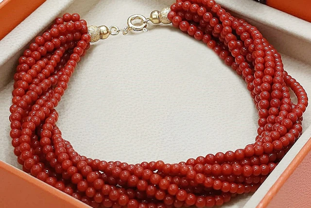 Vintage bracelet made of natural red coral from Sardinia with 10 strands.