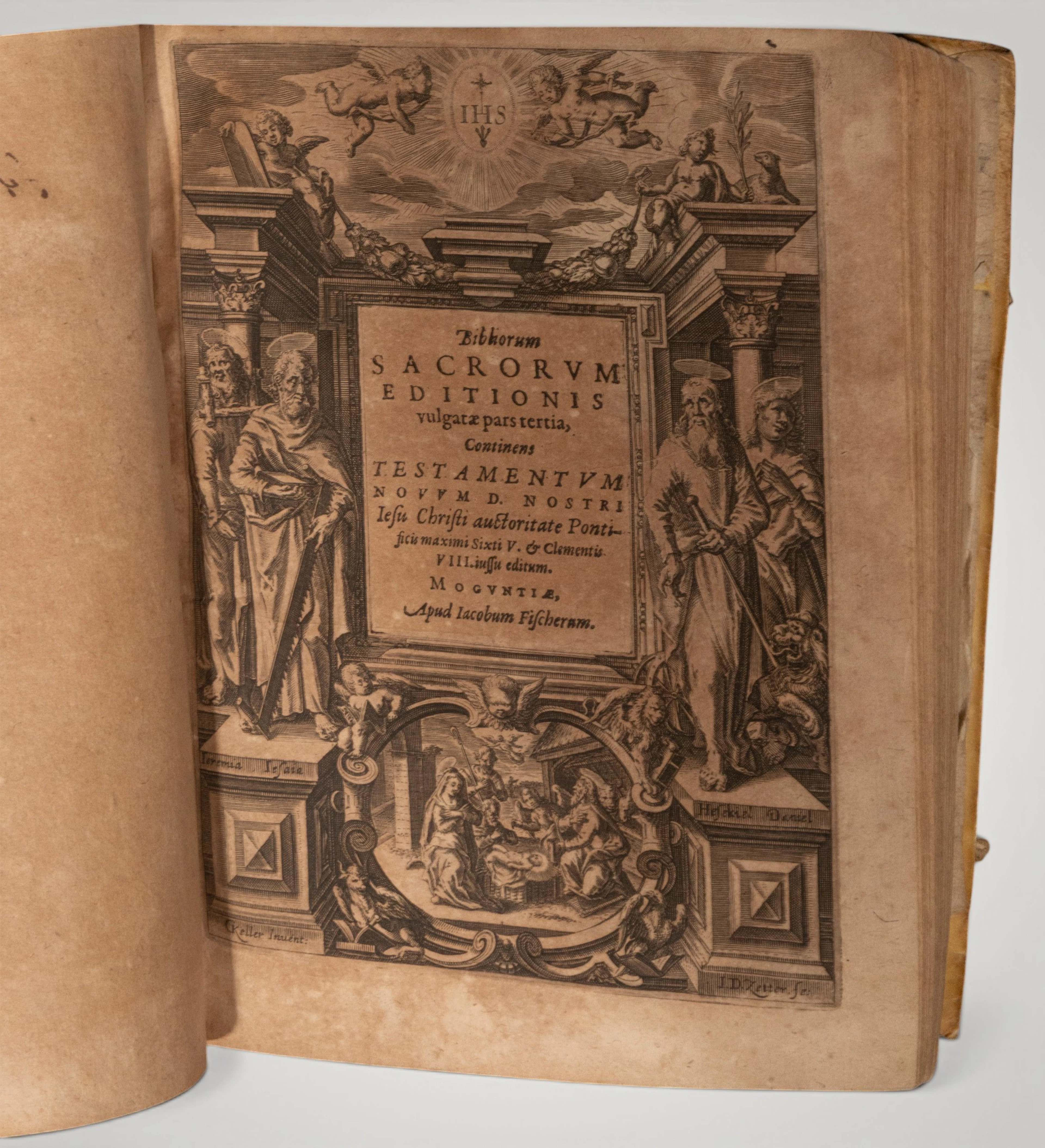 Holy Bible in Latin with engravings by Johann Theodor de Bry. Mognuntia. 1609