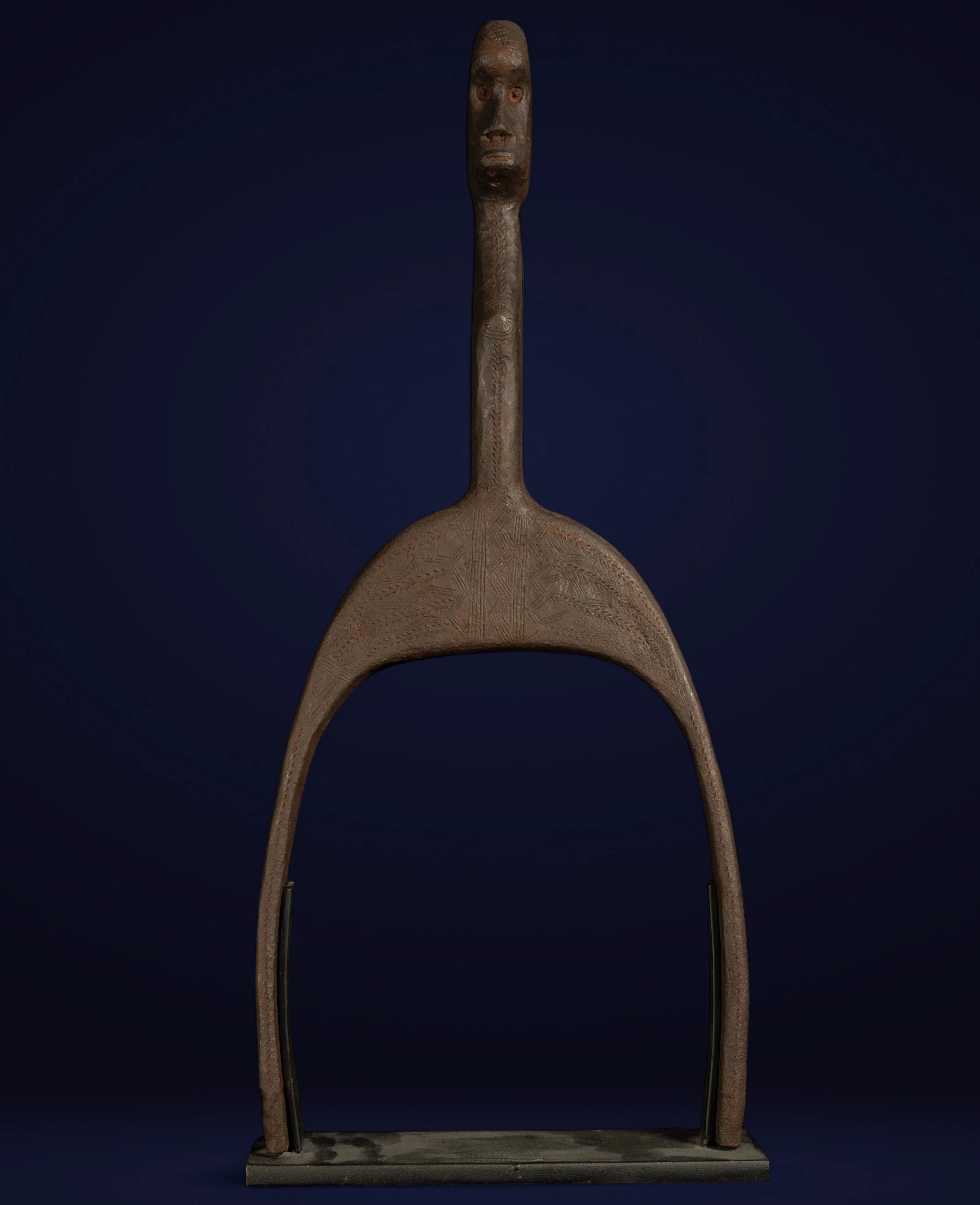Rare Sese Iron Slingshot from Ghana from the early 20th century - African Art