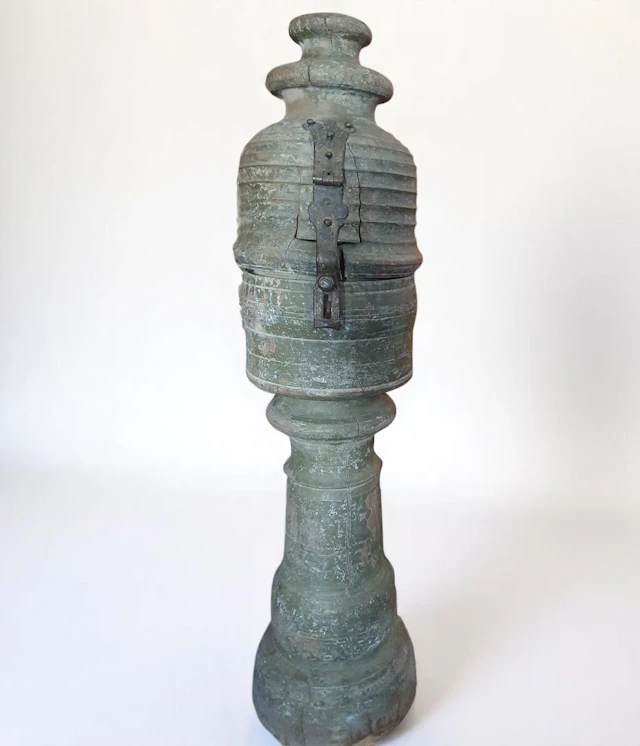 Very rare Medieval "opferstock" Alms Post from the 13th - 14th century