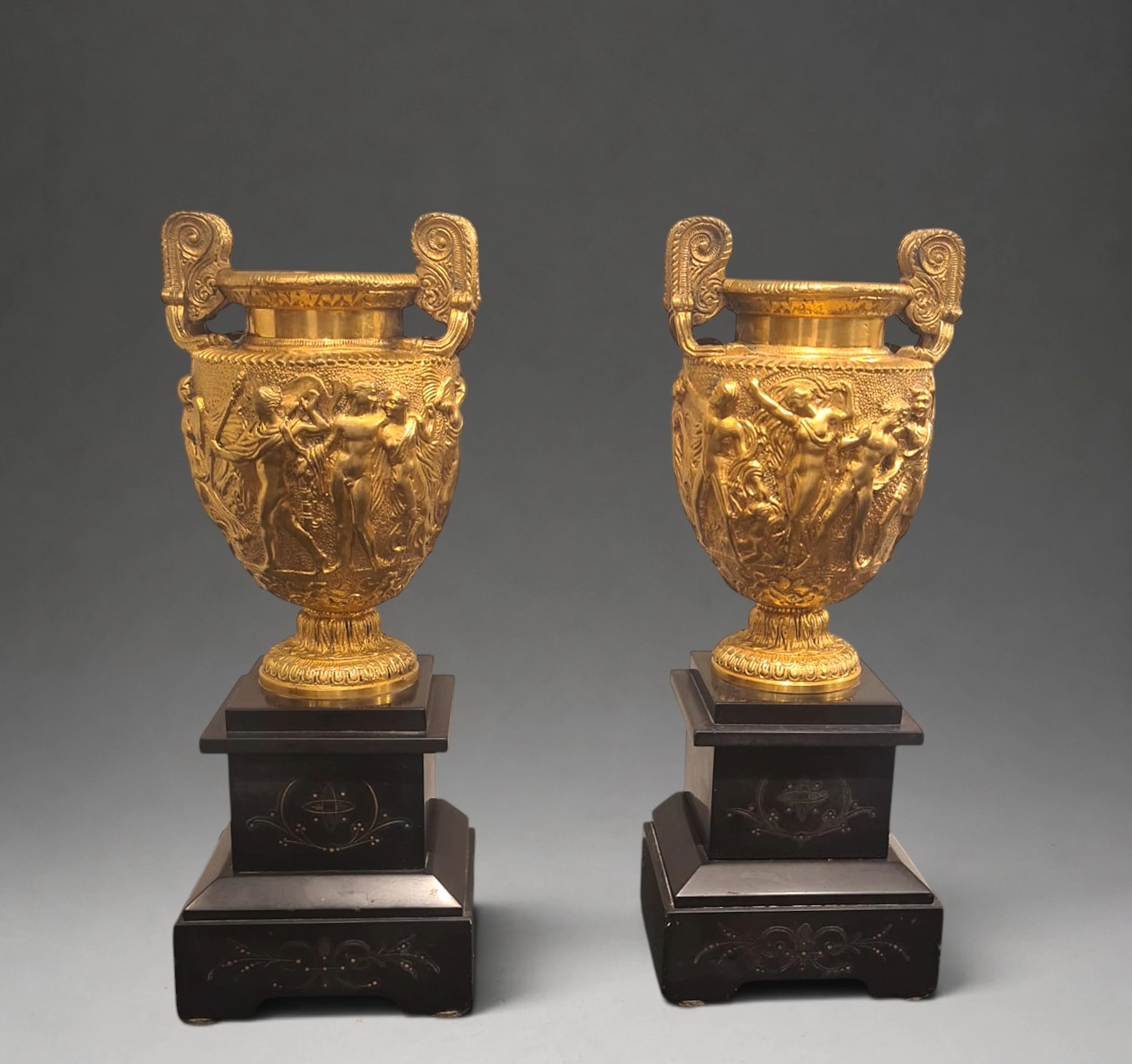 Pair of gilt bronze cassolettes Napoleon III period, ca 1850-70
