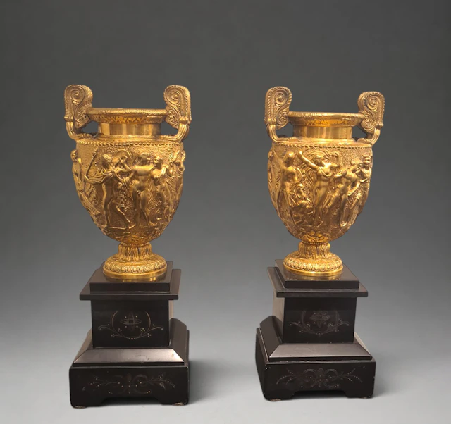 Pair of gilt bronze cassolettes Napoleon III period, ca 1850-70