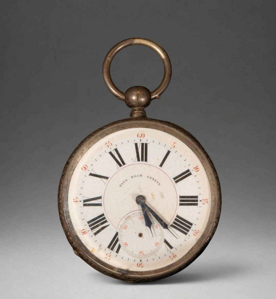 Pocket watch with engraved cover and Roman numerals