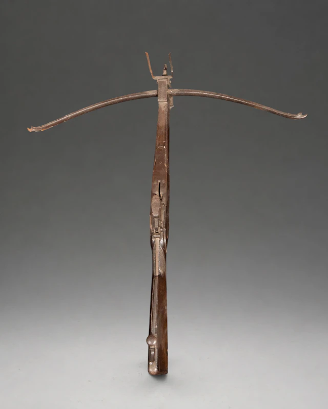 Antique Combat or Hunting Crossbow – European School – 18th Century