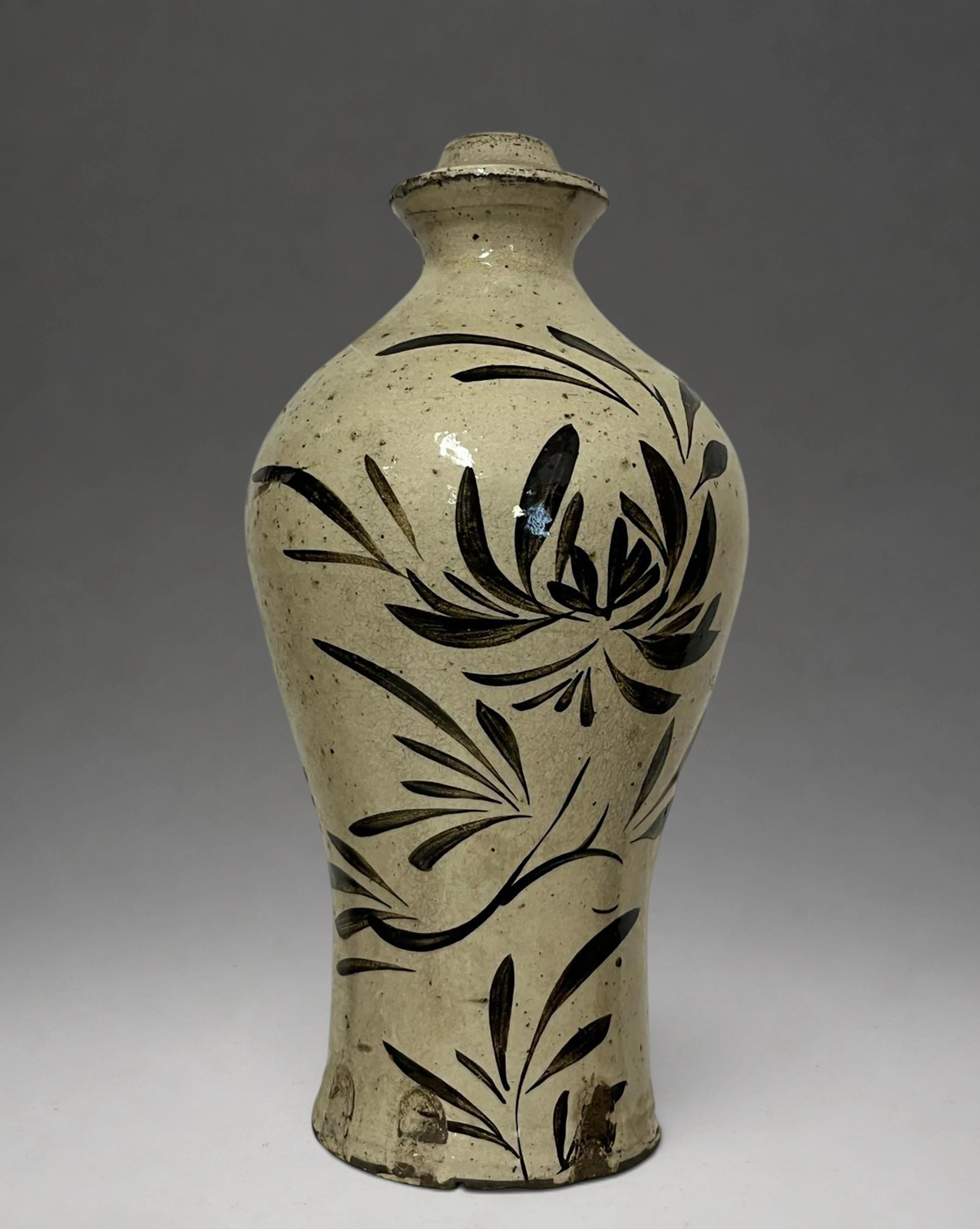 Cizhou vase in the Meiping style, China, Yuan dynasty (1271-1368)