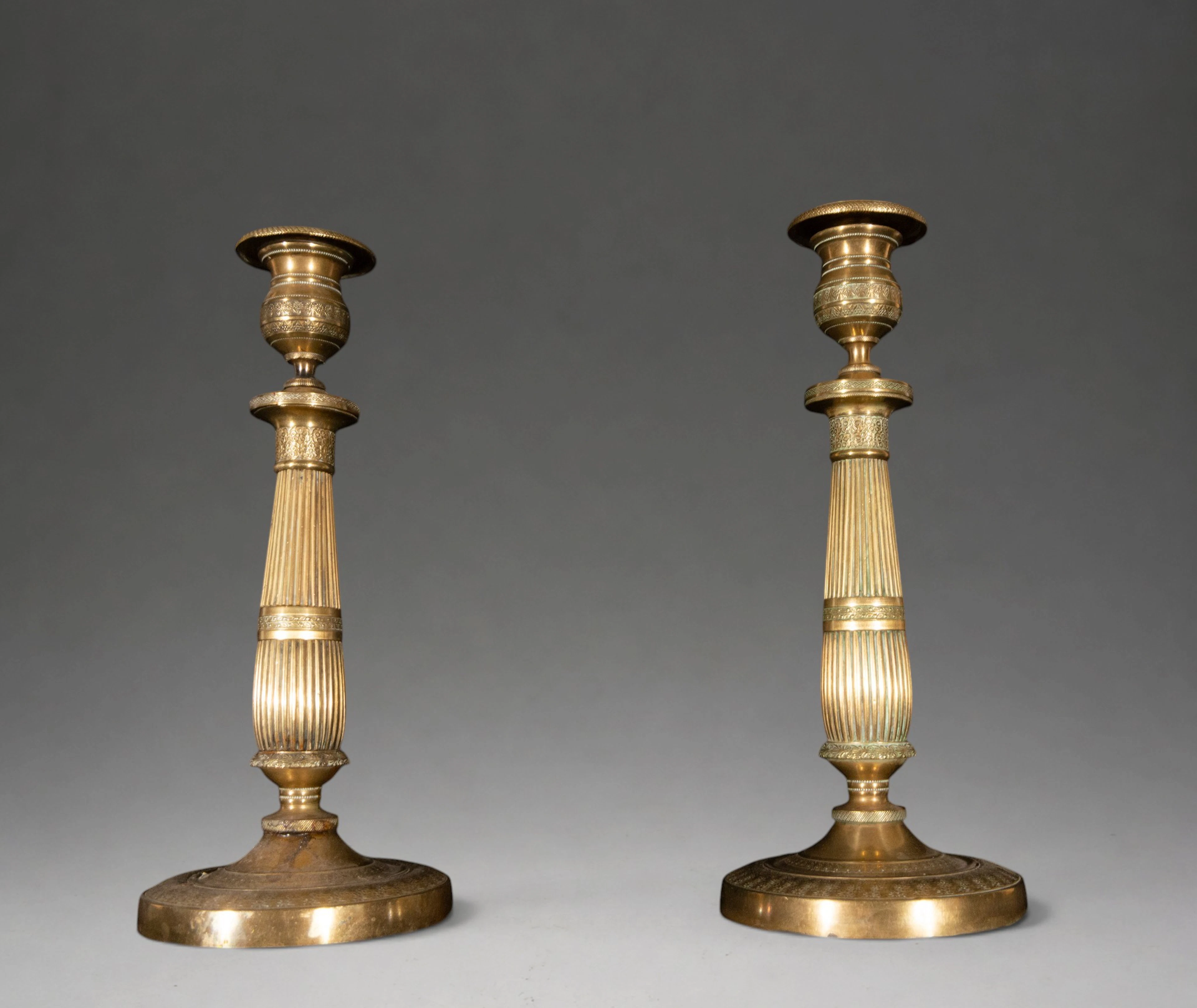 Elegant Napoleon I Empire candelabras in ormolu bronze circa 1800-1810