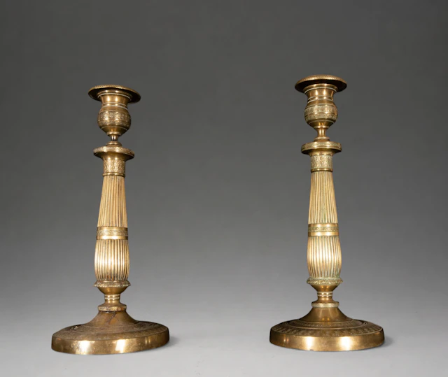 Elegant Napoleon I Empire candelabras in ormolu bronze circa 1800-1810