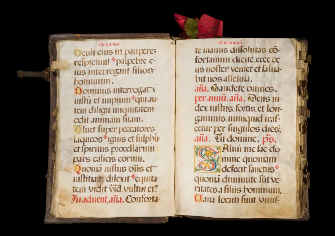 IMPORTANT AND RARE LITURGICAL MANUSCRIPT Spain 16th Century ( 1550-1750 )