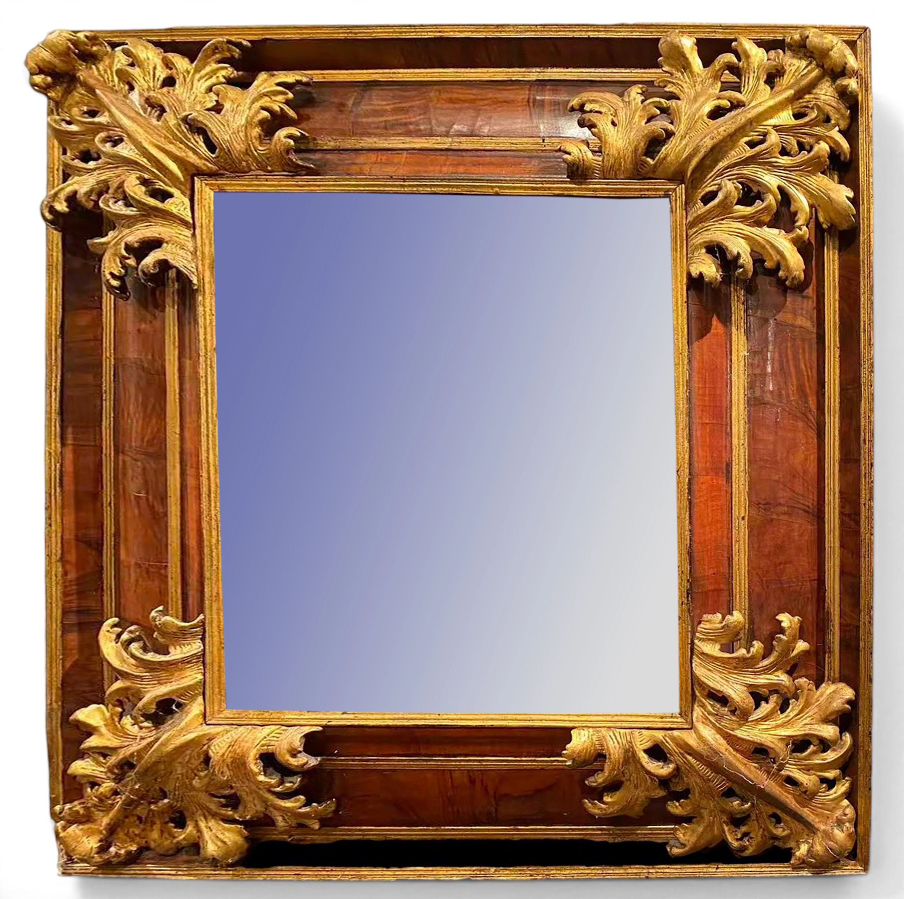 Important Baroque mirror - Italy, late 18th century. 88 x 78 cm.