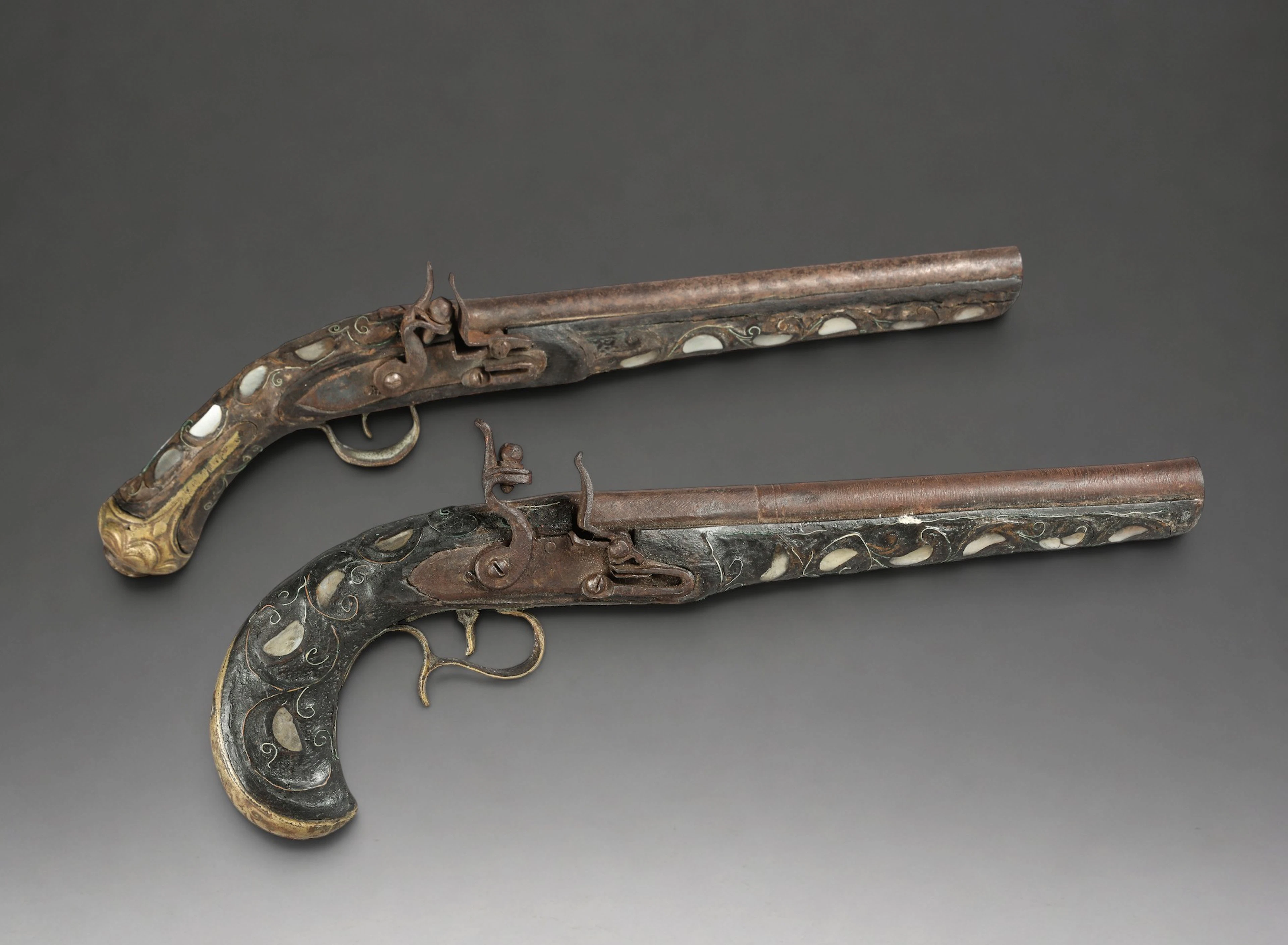 Pair of South Sea Corsair Pistols, Ceylon, 18th century