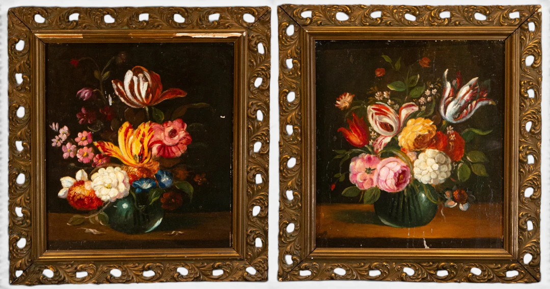 Pair of floral still lifes – Italian School – 19th century