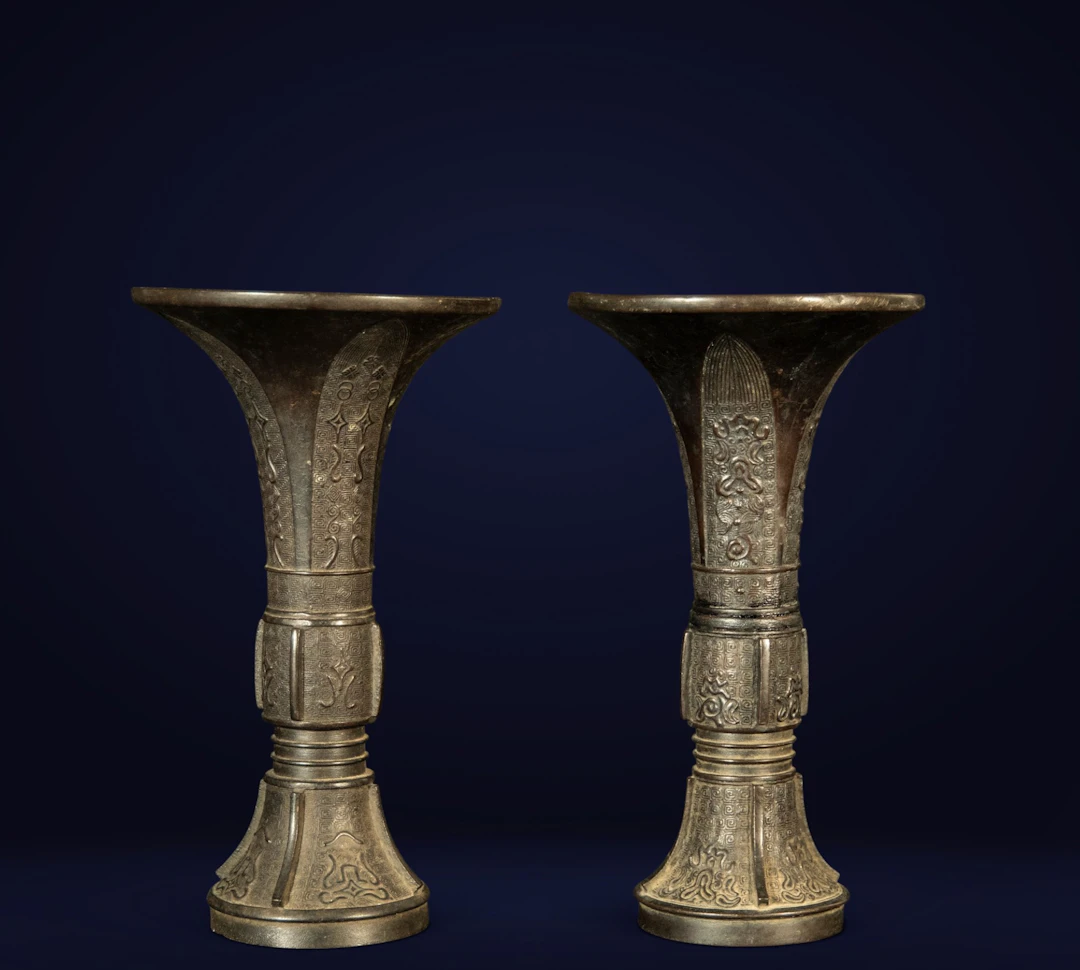 Pair of 19th Century Chinese Qing Dynasty Hu Vases