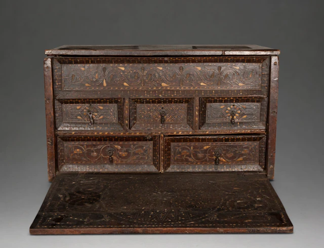 16th Century Hispano-Moorish Aragonese Table Cabinet