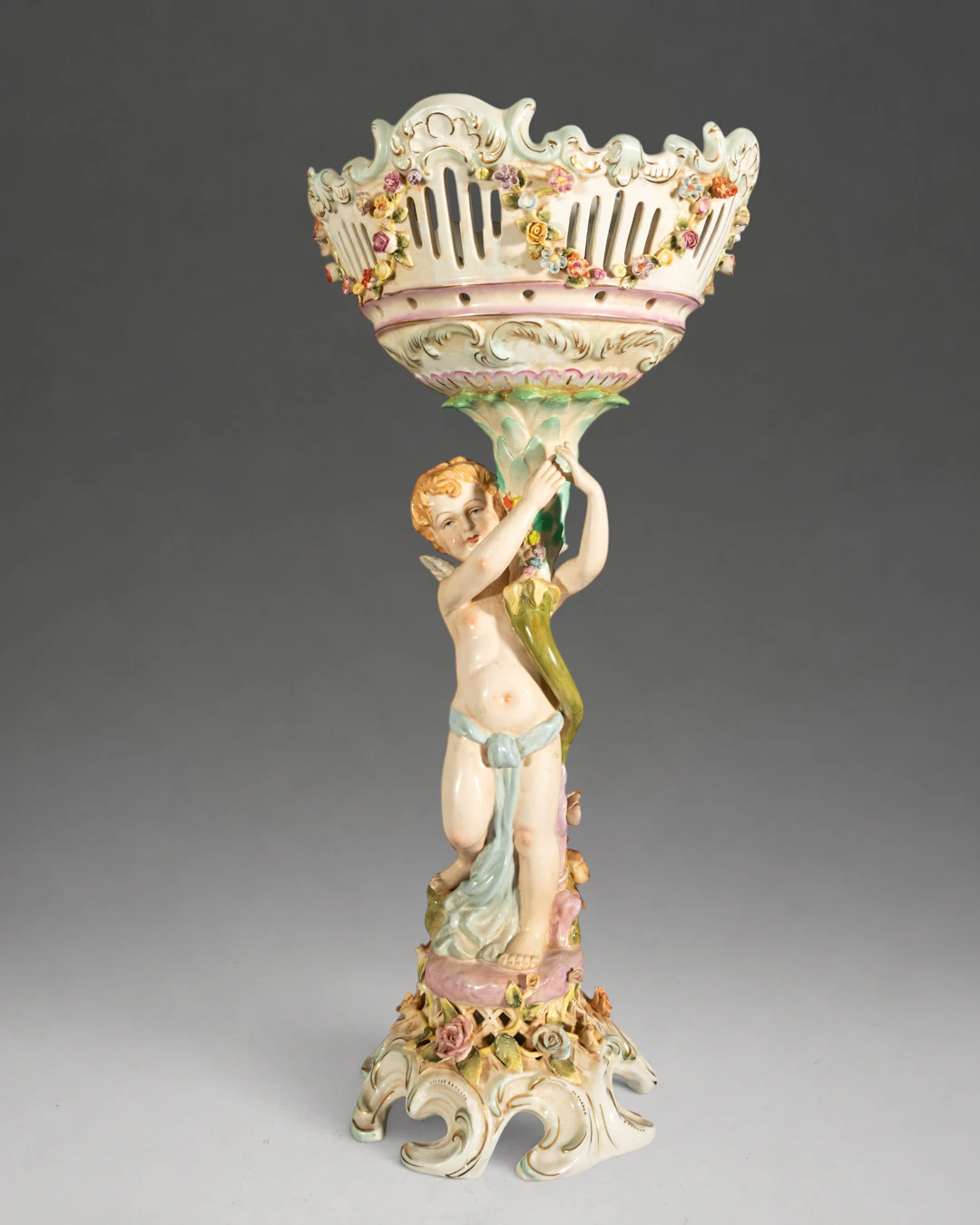 GERMAN CERAMICS IN THE MEISSEN STYLE - 19TH CENTURY