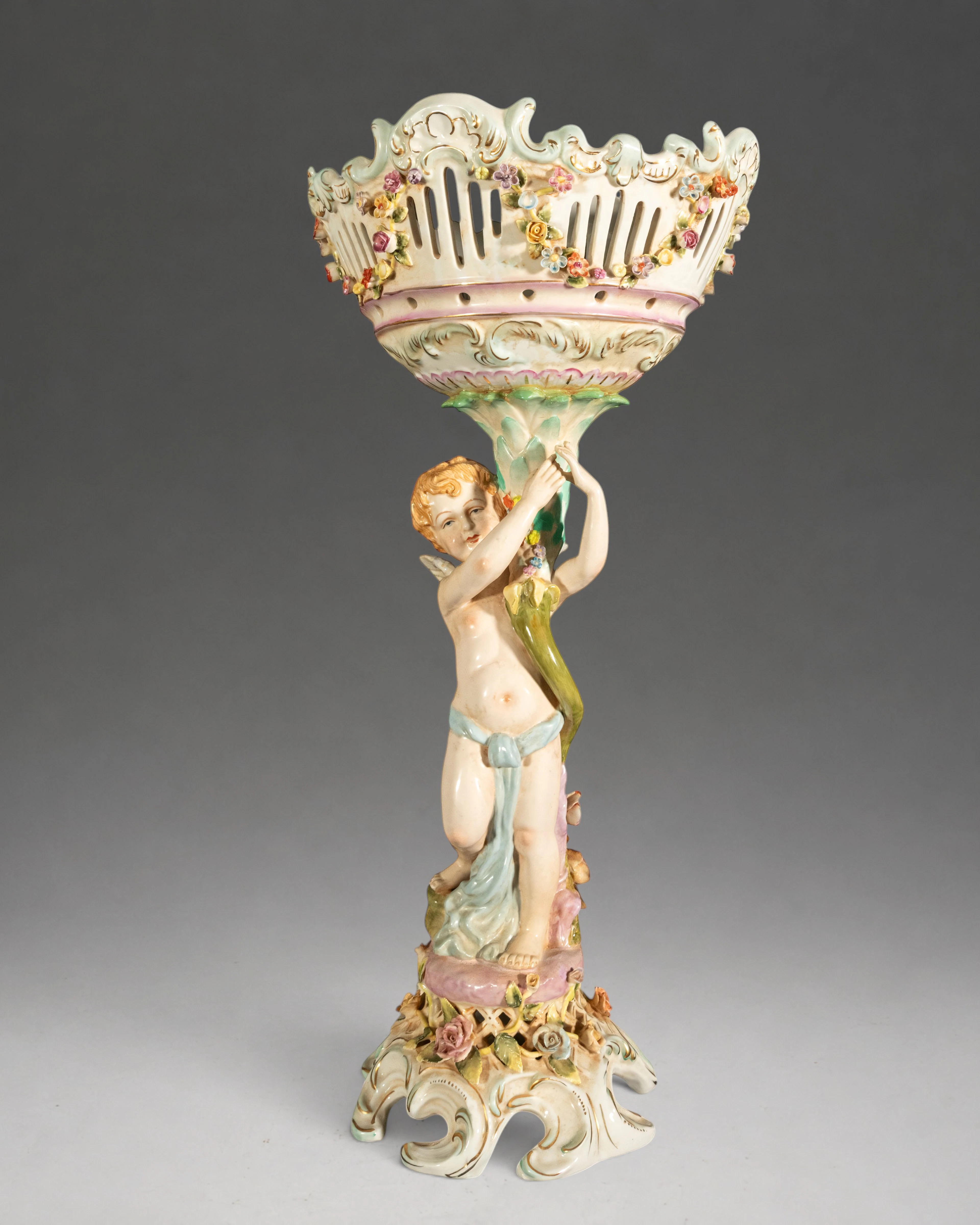 GERMAN CERAMICS IN THE MEISSEN STYLE - 19TH CENTURY
