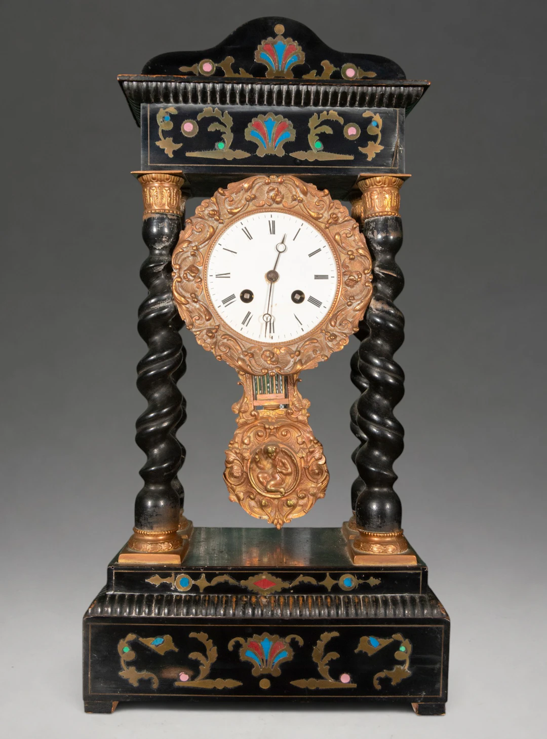 Portico clock with Solomonic columns – 19th century