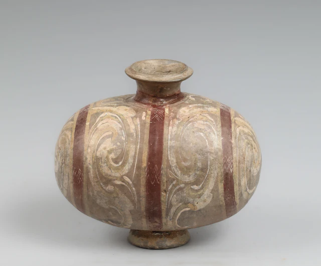 Very Rare Chinese Han Vase - China, Han Dynasty (206 BC-220 AD)