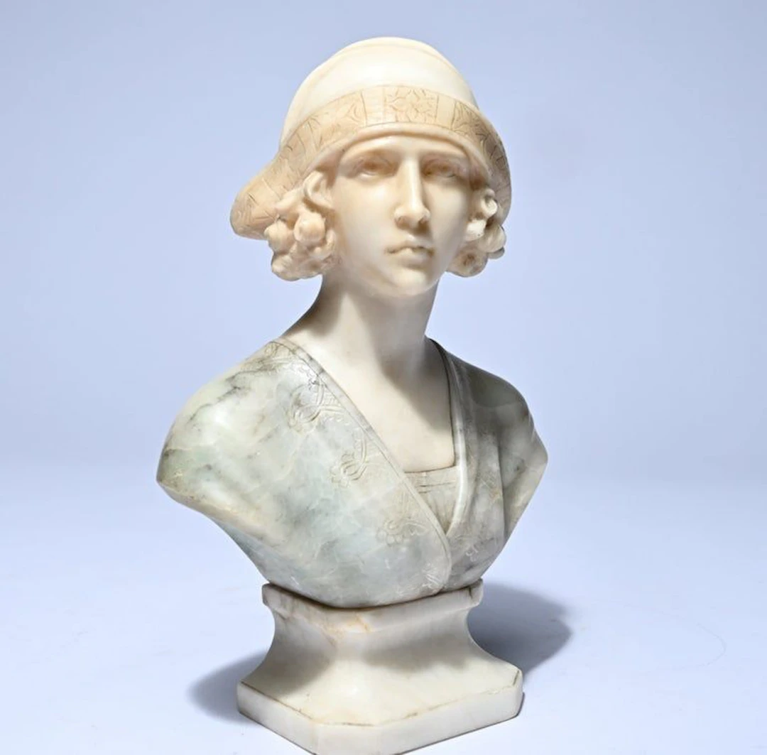 Art Deco female bust, signed Michelotti – Italian School – circa 1920