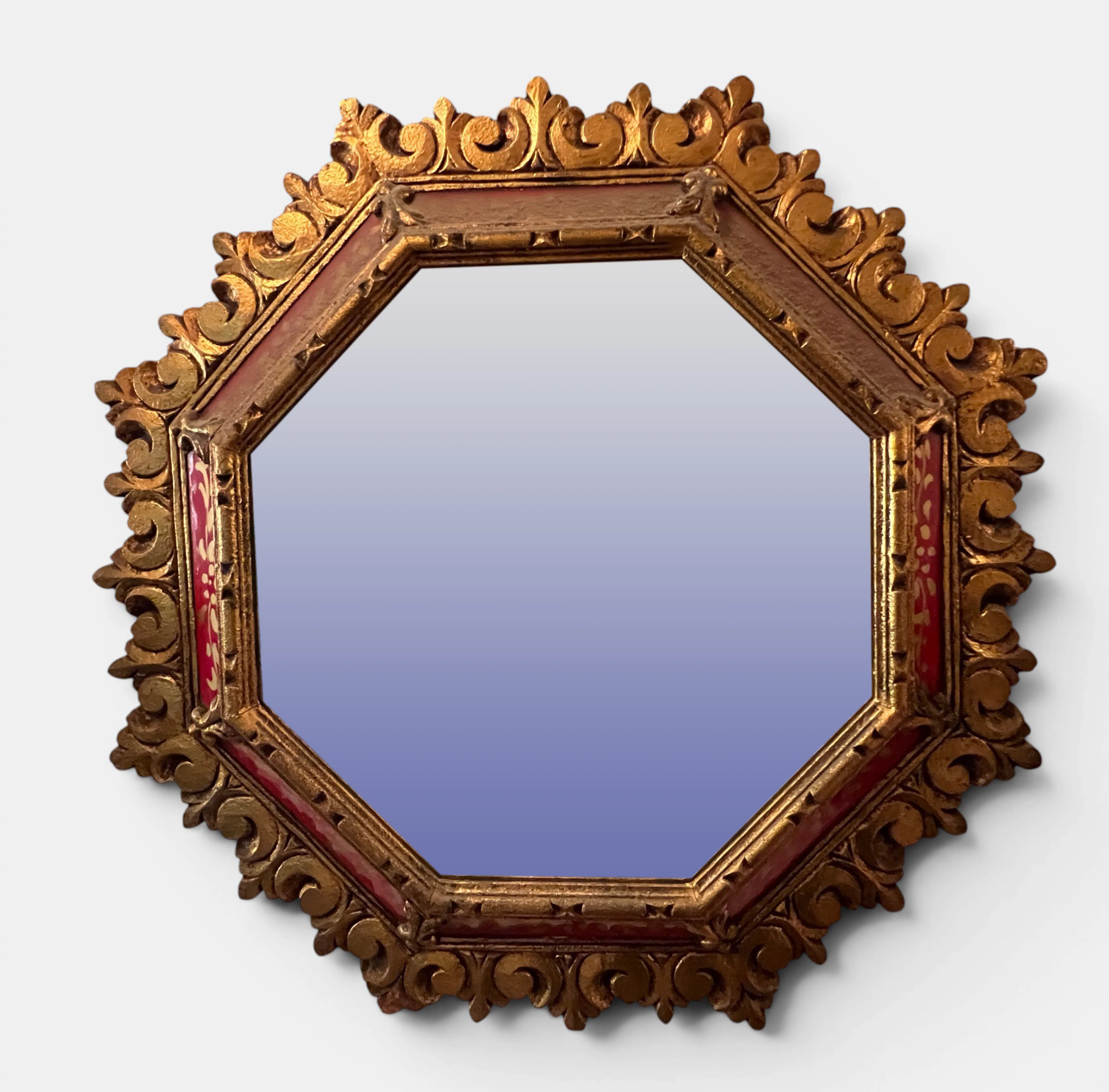Colonial-style mirror in wood with gold leaf, 20th century