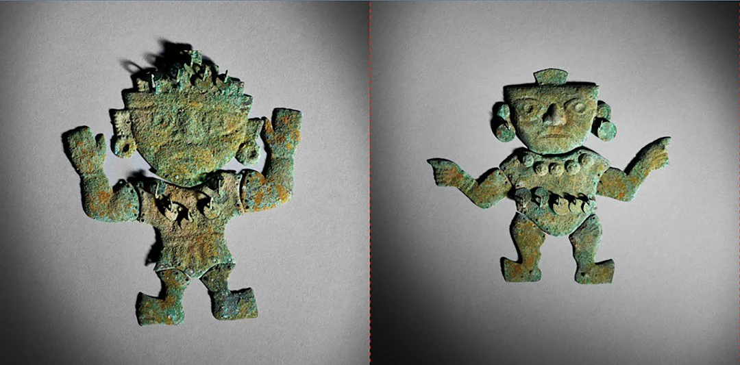 Set of two Moche guardian copper figures, Lambayeque Valley, northern