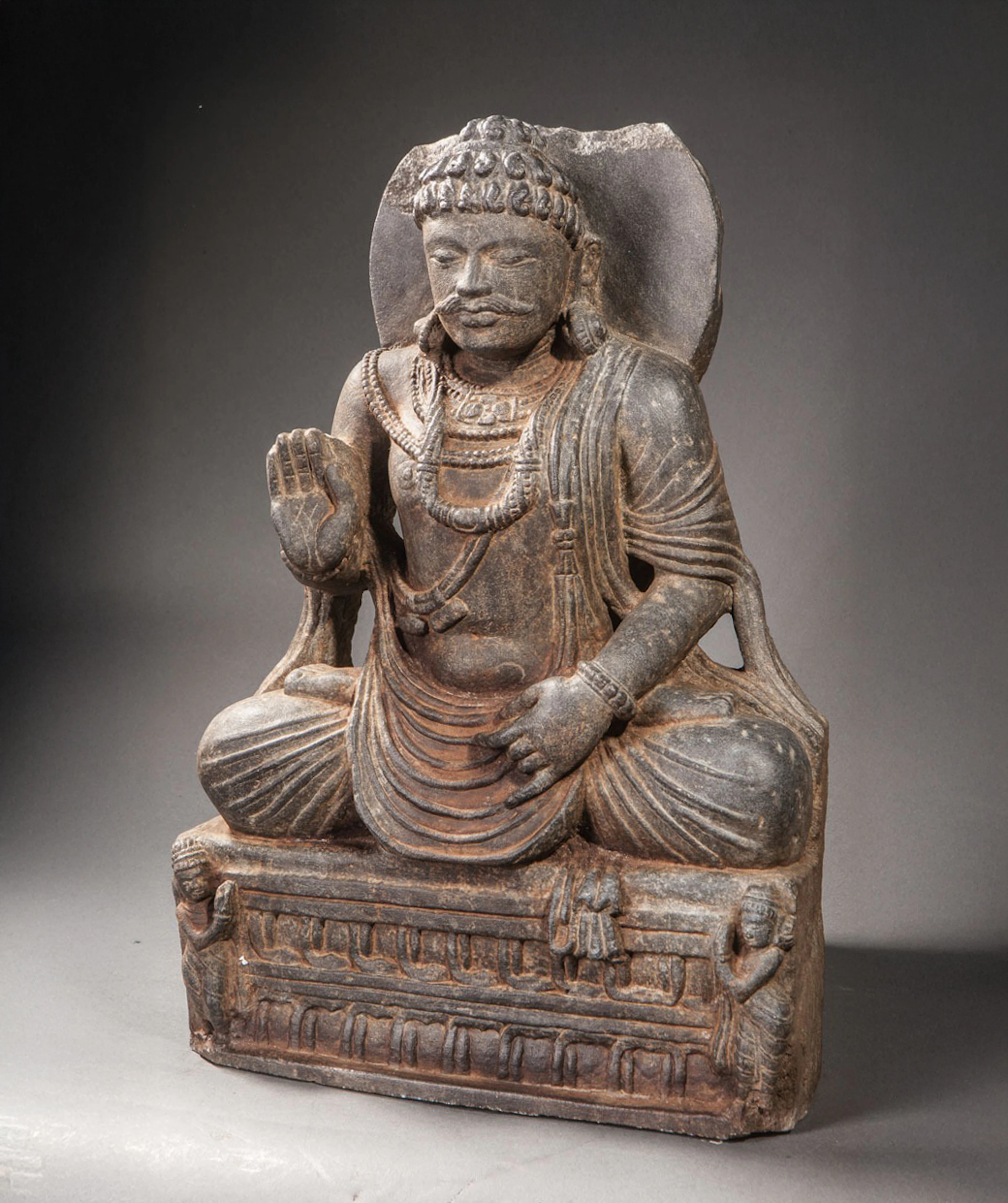 Seated Buddha in dhyanasana, Gandhara Greco-Buddhist School, 2nd-5th century