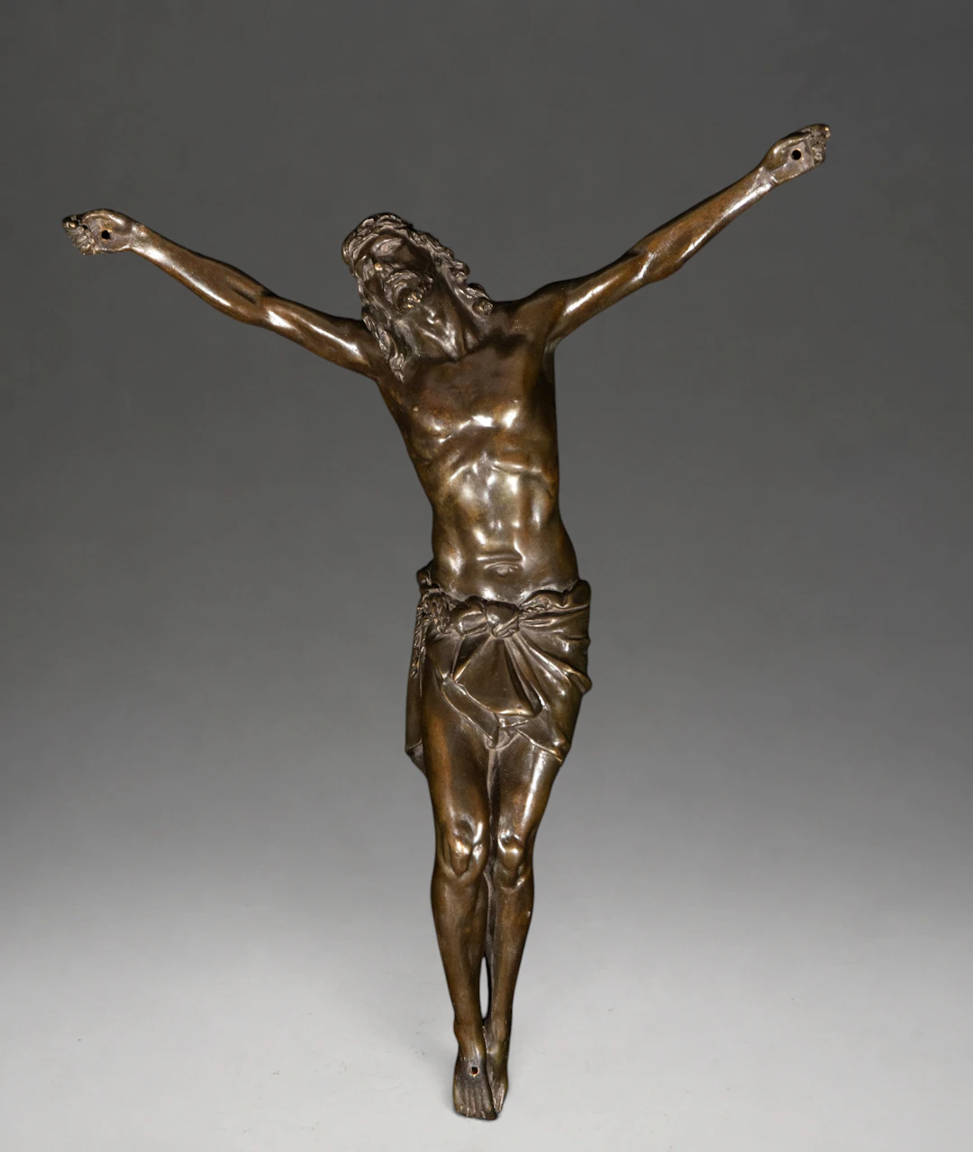 Christ crucified in patinated bronze – Italian School – 19th century