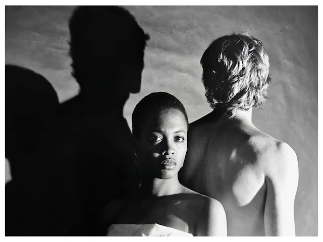 NORTH AMERICAN SCHOOL. 20TH CENTURY. Portrait with shadows, 2000.