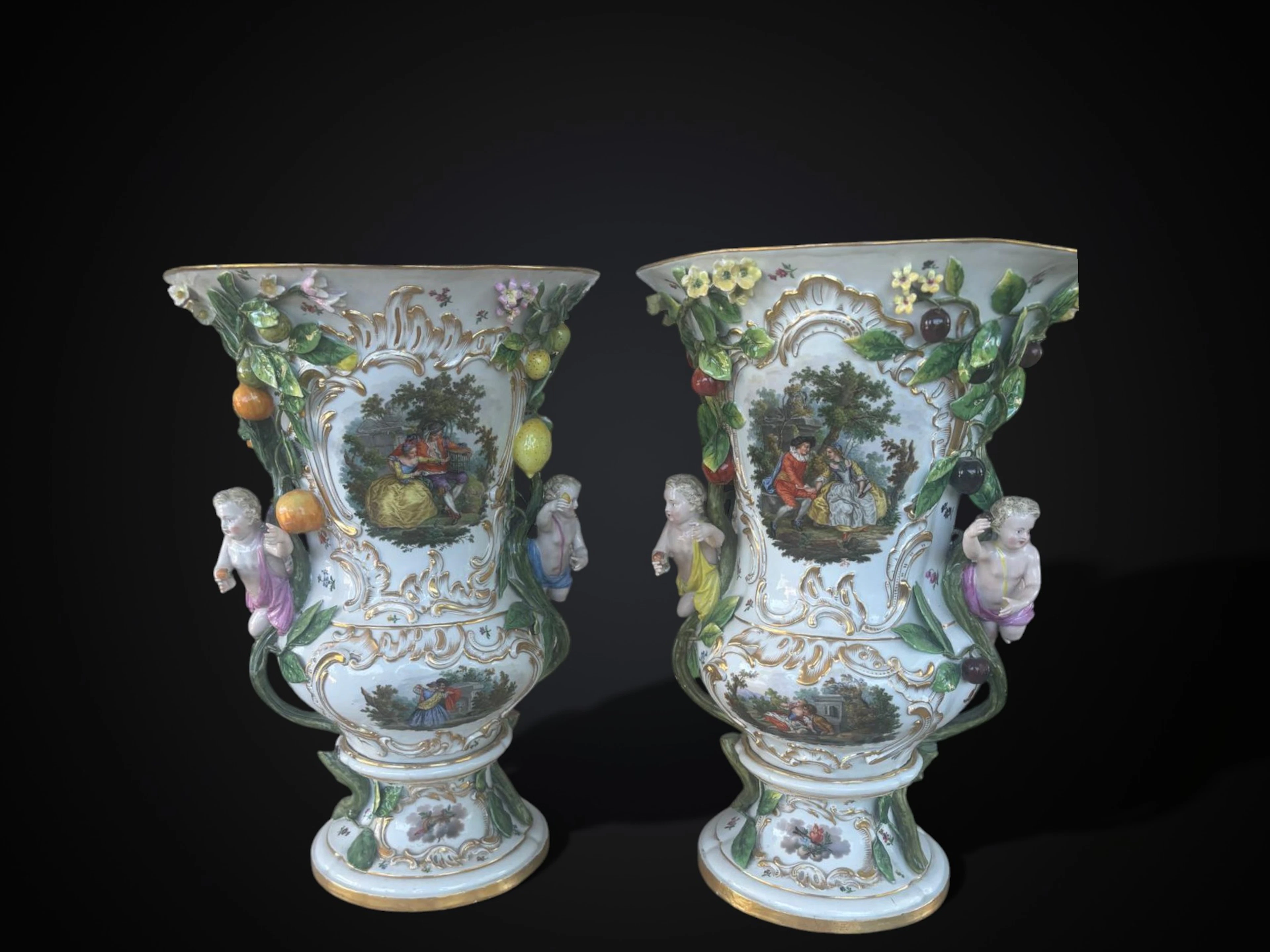 Important pair of 19th-century German Meissen porcelain vases