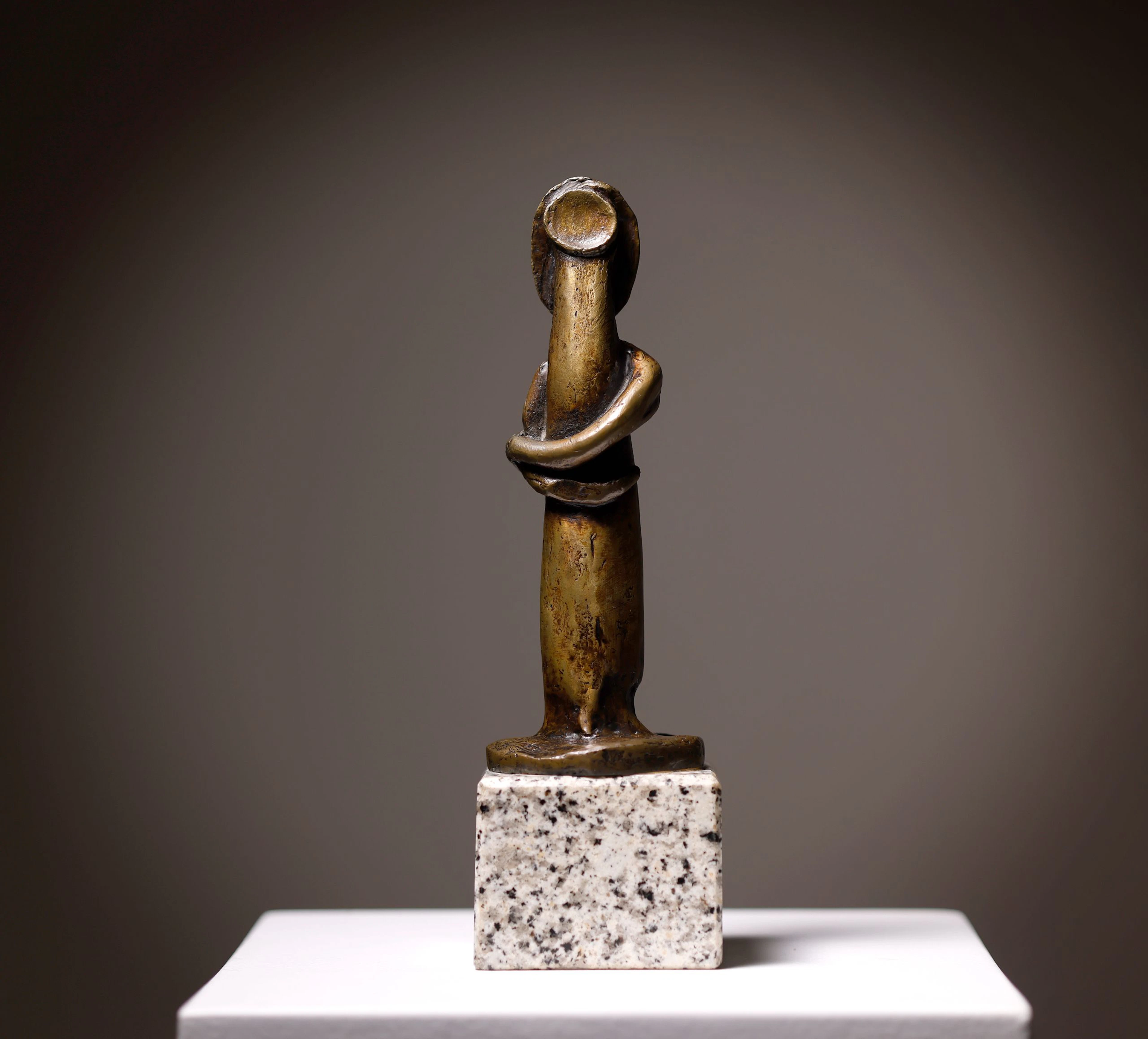 "Femme Debout" Important Bronze signed Picasso - Possibly cast after the artist