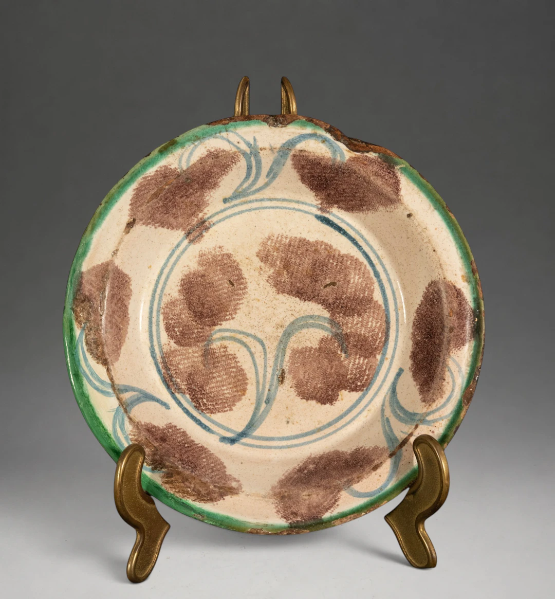 Teruel plate, 18th century, 20 cm