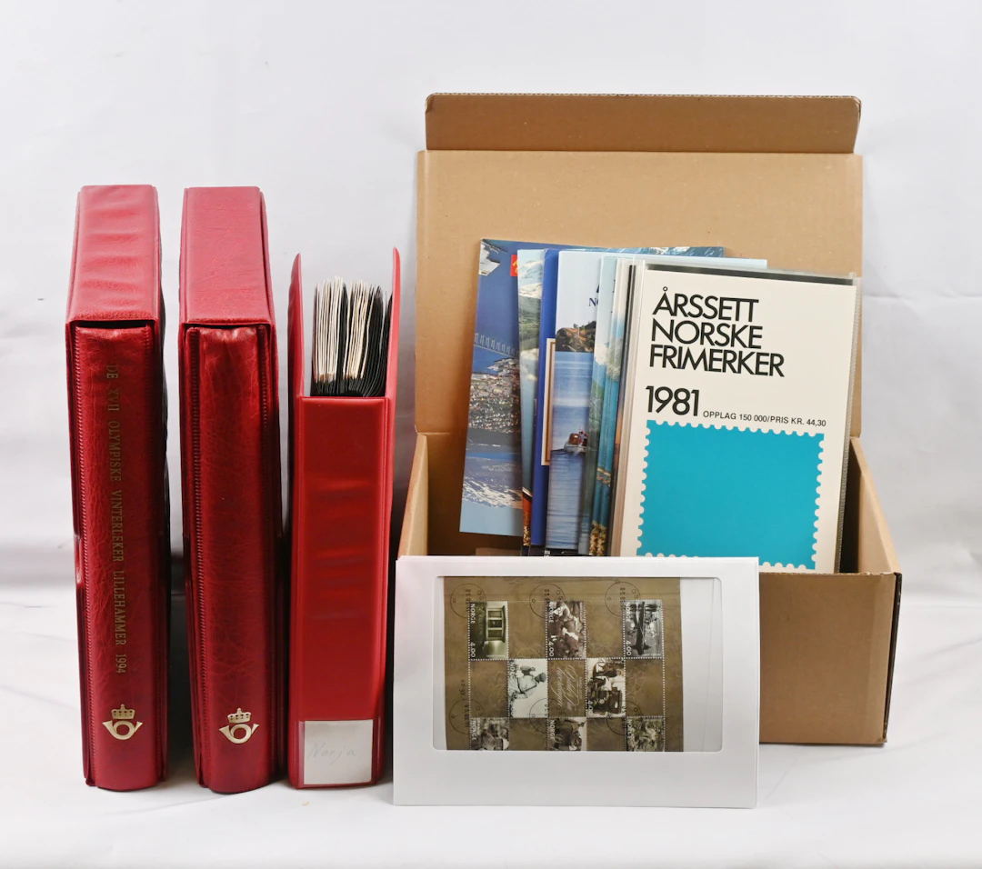1981 - 1999 year sets (19). Additionally a little bit of other 1990s