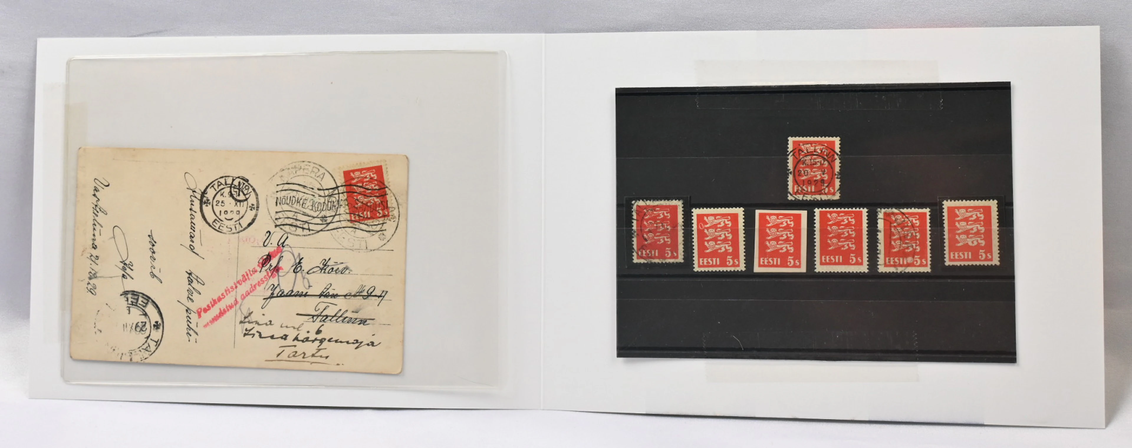 1928 Coat of Arms 5 s red Mi 77, seven stamps as well as a postal
