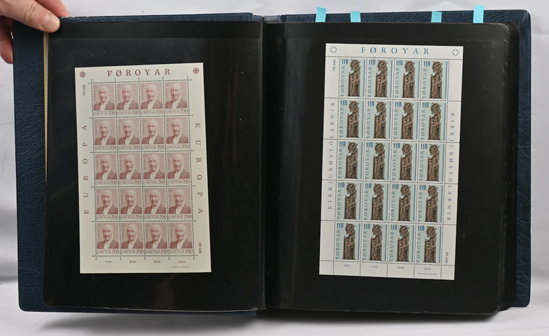 1980 - 1987 fine collection of MNH ** complete sheets in a fine album.