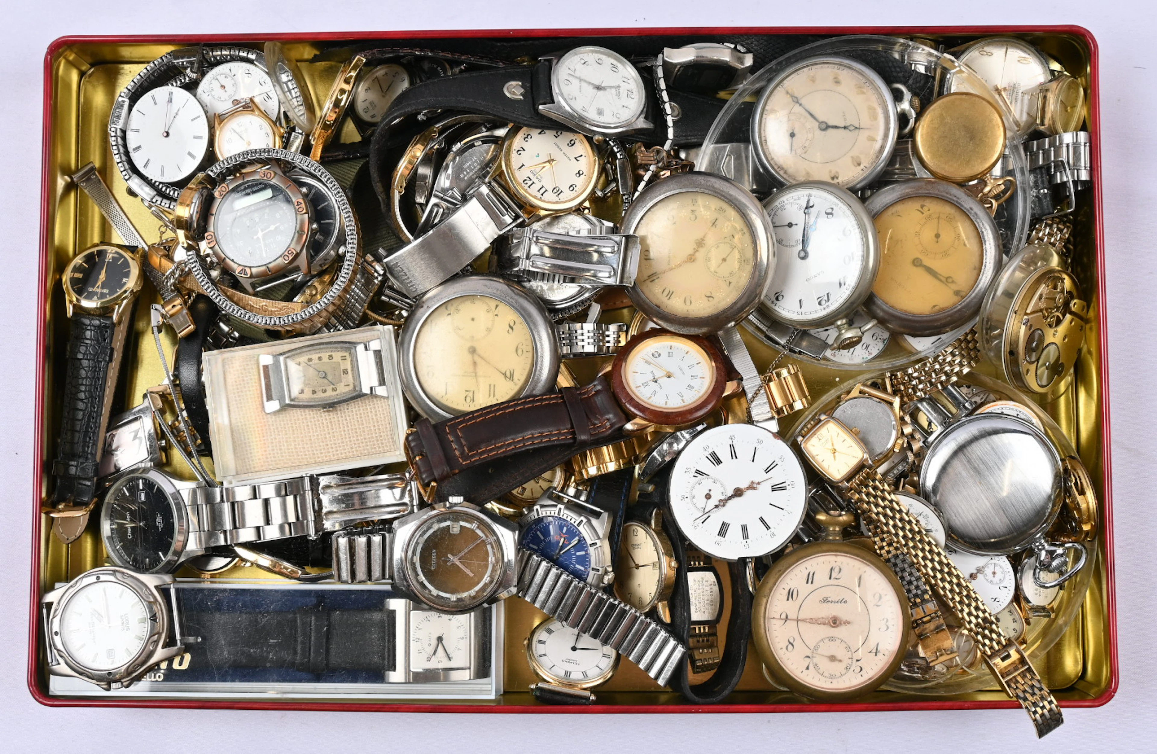 Watches and watch parts selection, over 3 KG.