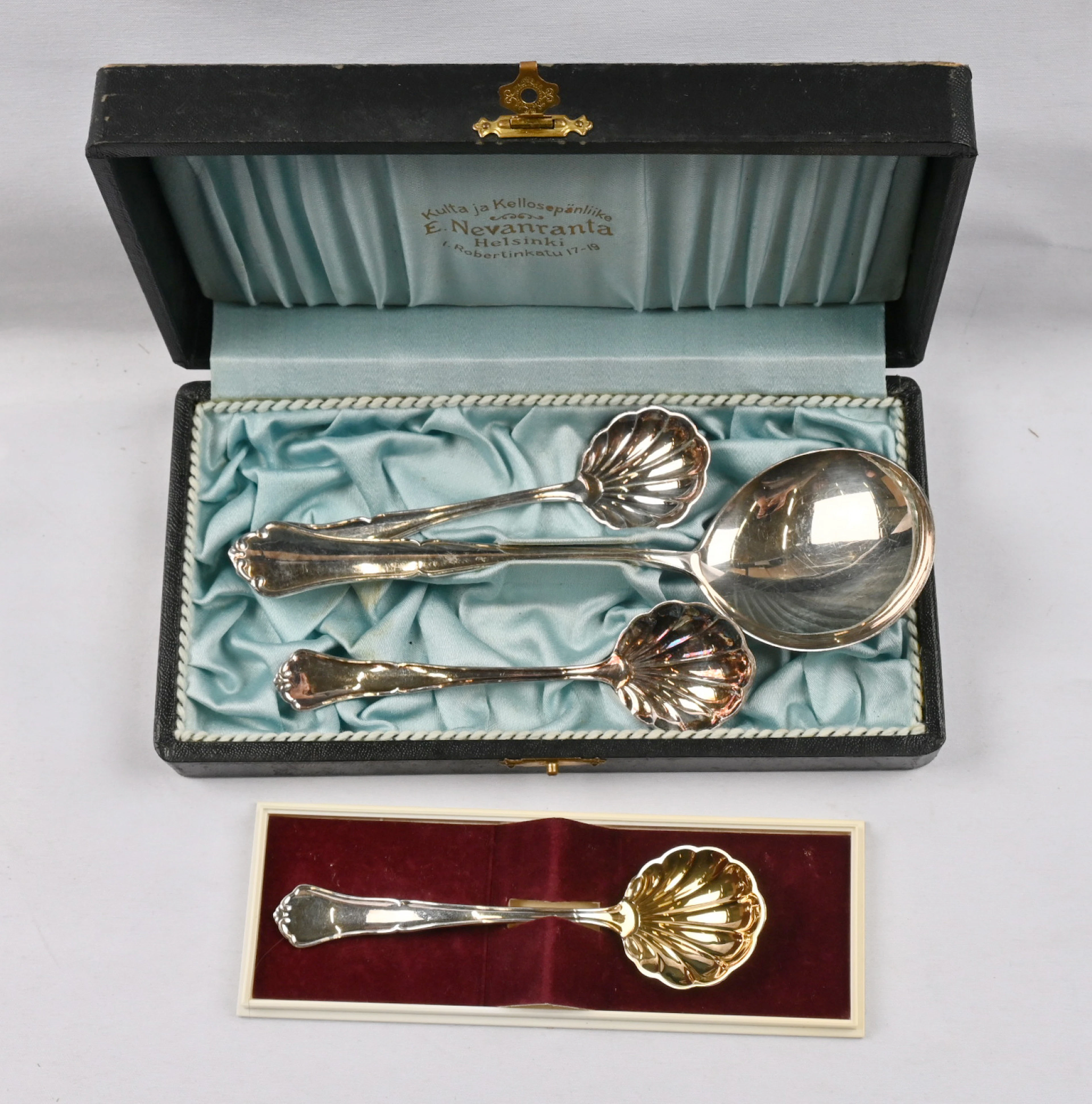 Chippendale sugar spoons three pieces and additionally a sauce ladle