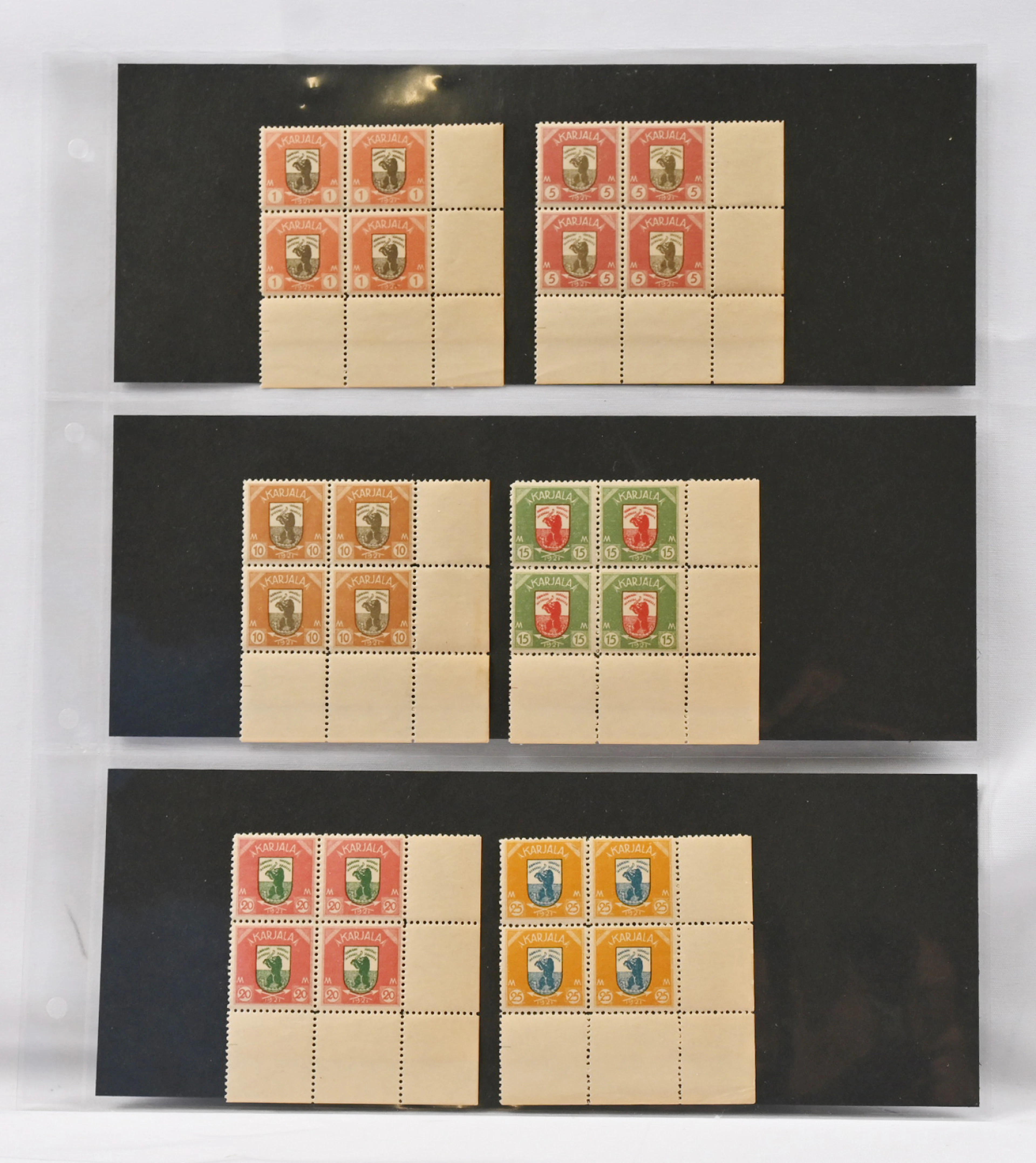 1 markka - 25 markka six different very fine mint ** blocks of four
