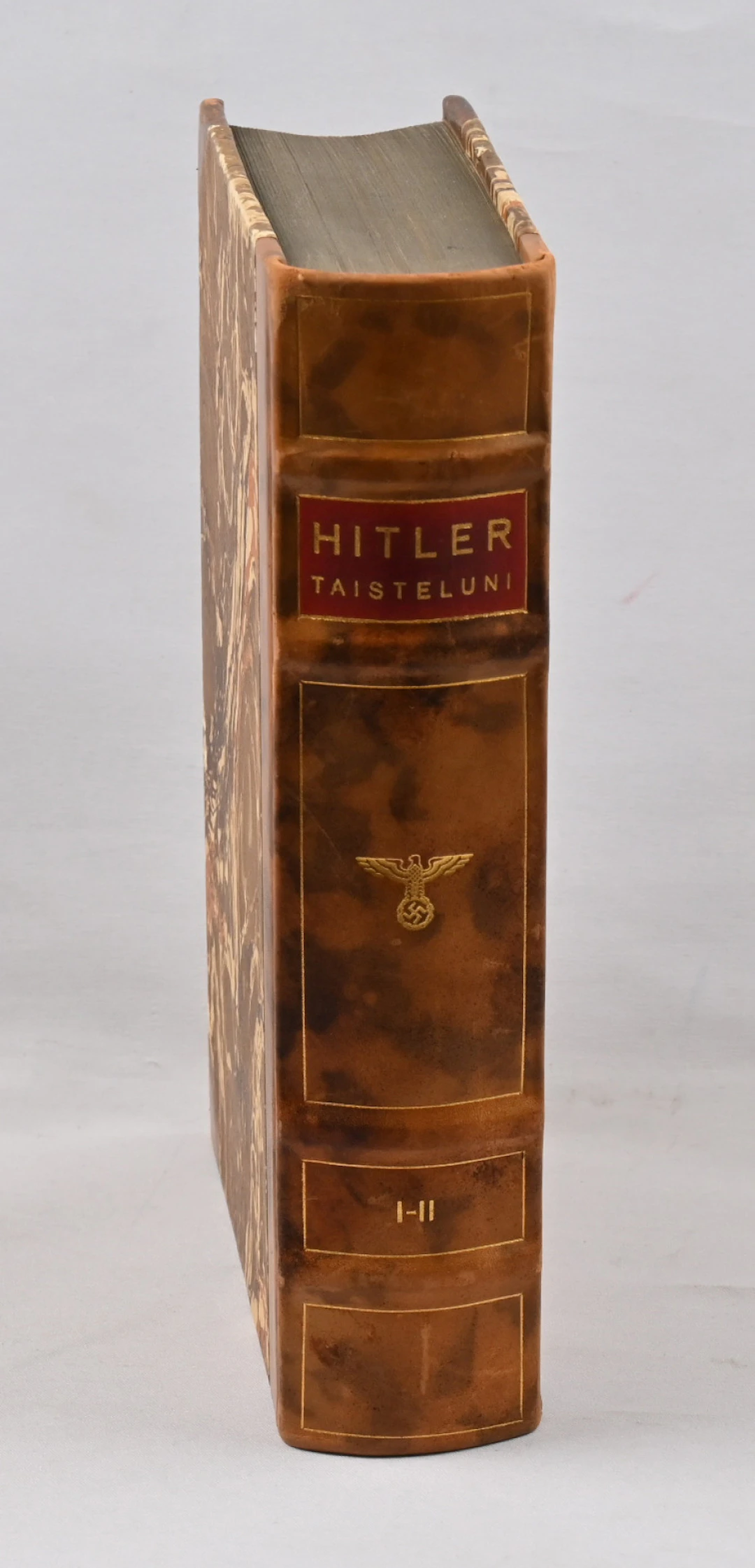 1941 Adolf Hitler, "Taisteluni" (Mein Kampf) in Finnish, 3rd edition.