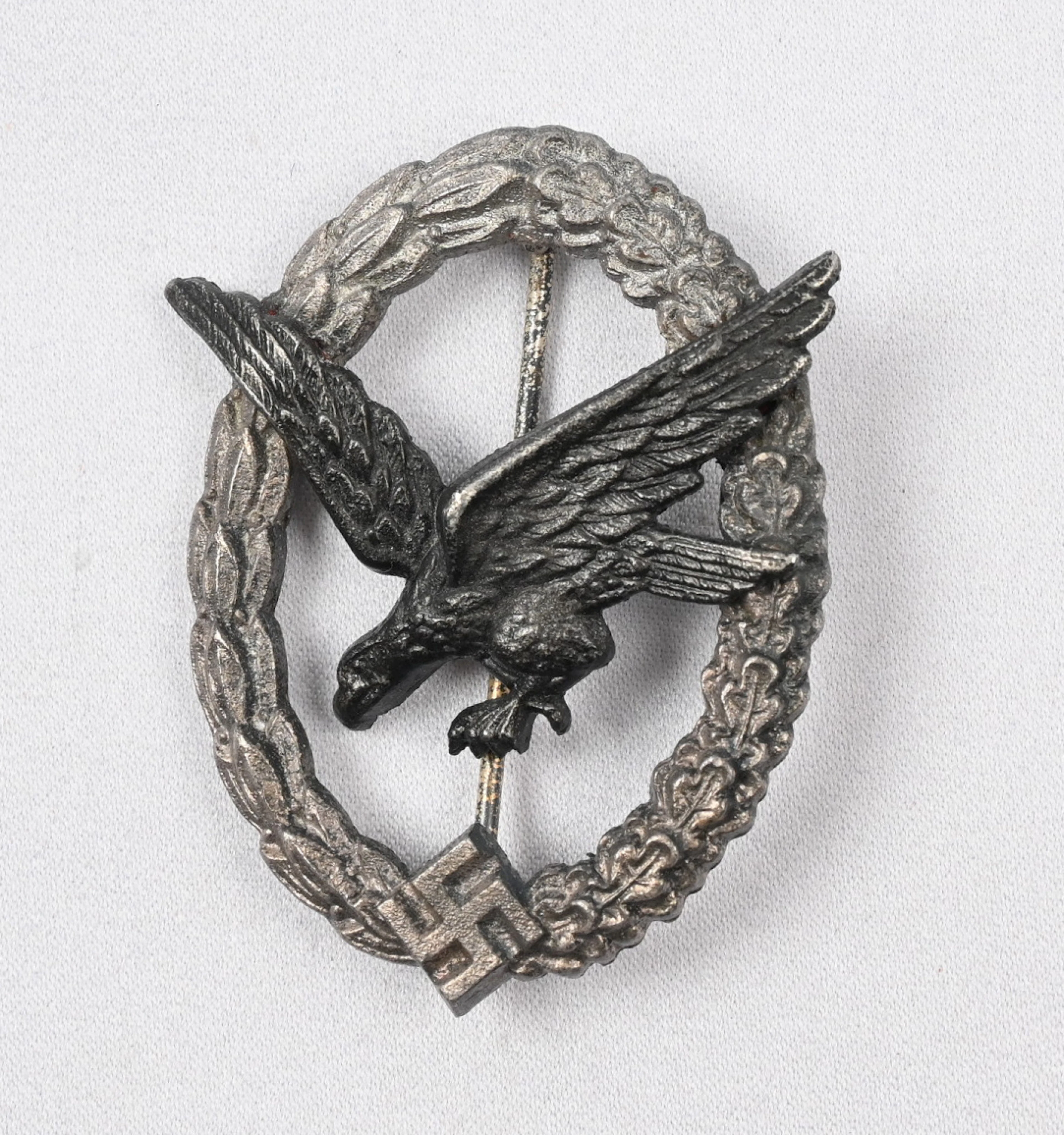 German Luftwaffe Air Gunner Badge without lightning bolts. Nimmergut