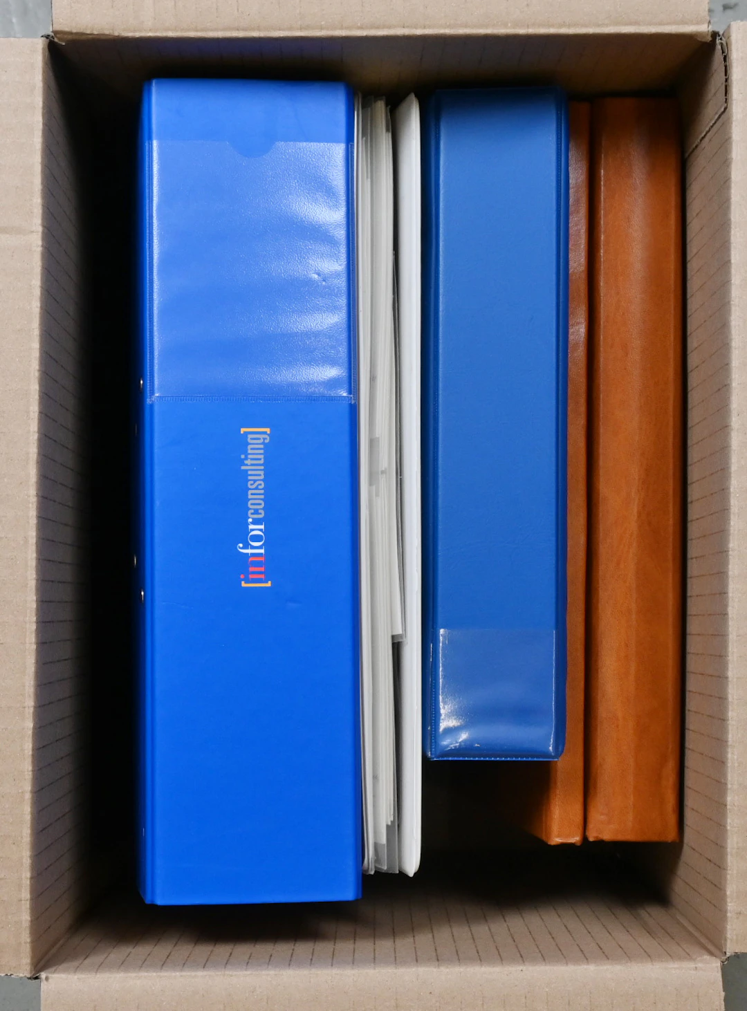In three cover albums selection mostly of 1980s and 1990s FDCs. Mostly