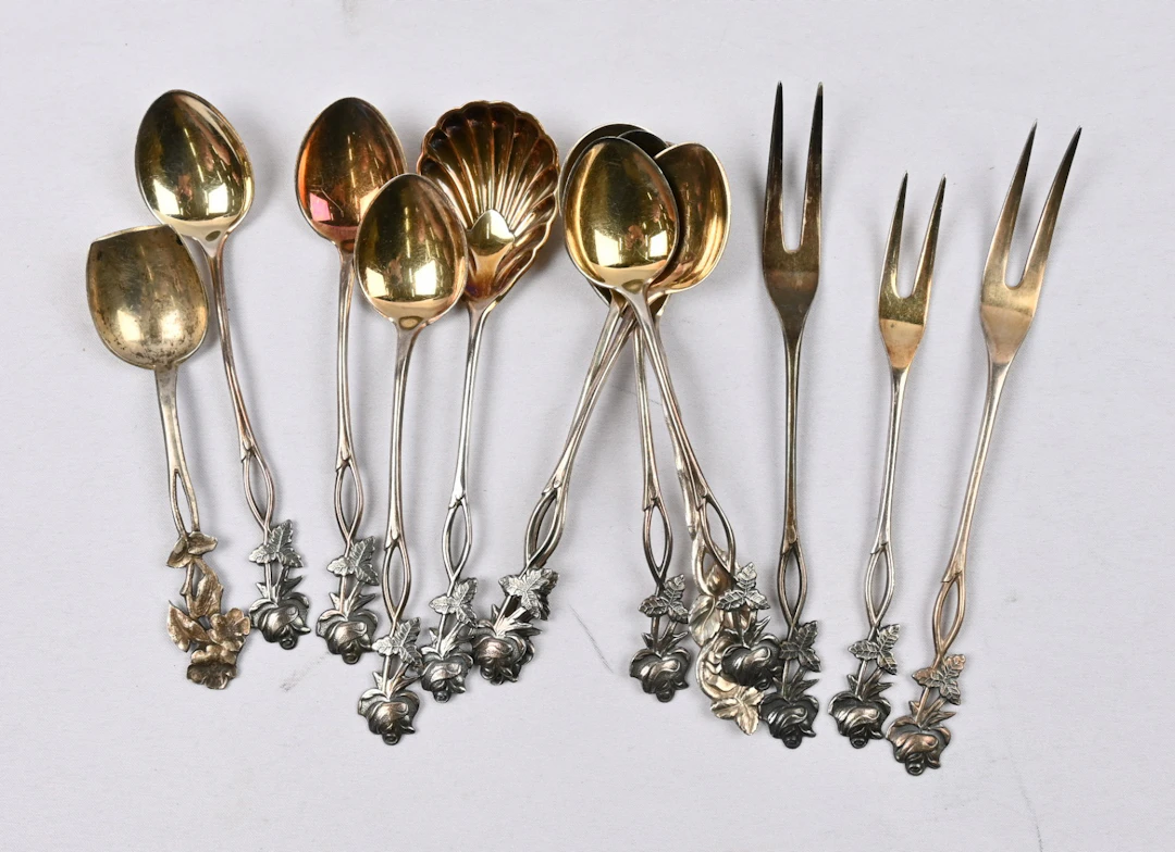 Spoons etc. with "Ruusu" (Rose) theme, silver (813/830), selection 13 pieces.