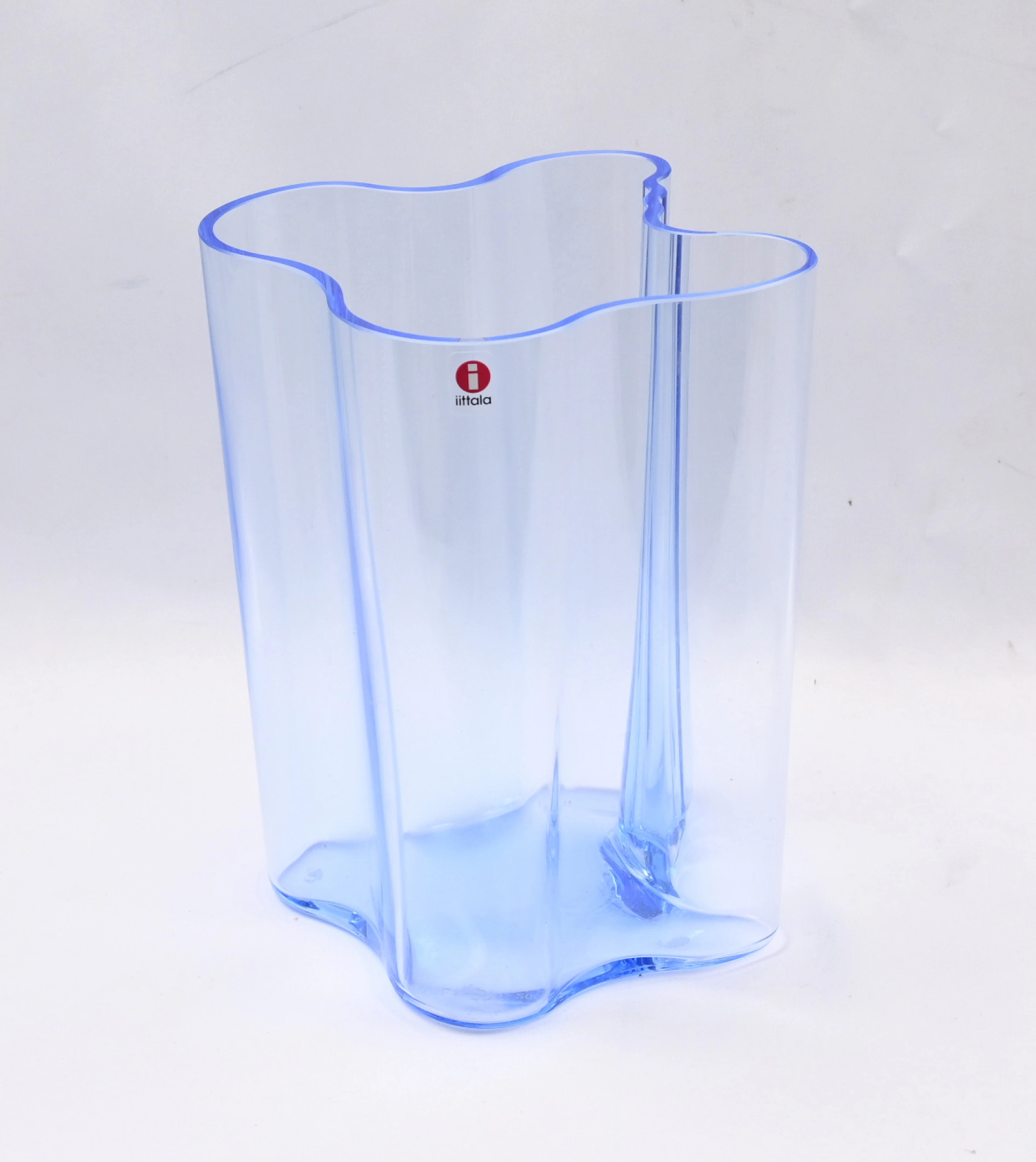 Iittala, Alvar Aalto, anniversary vase 125 years, signed Iittala 1881-2006.