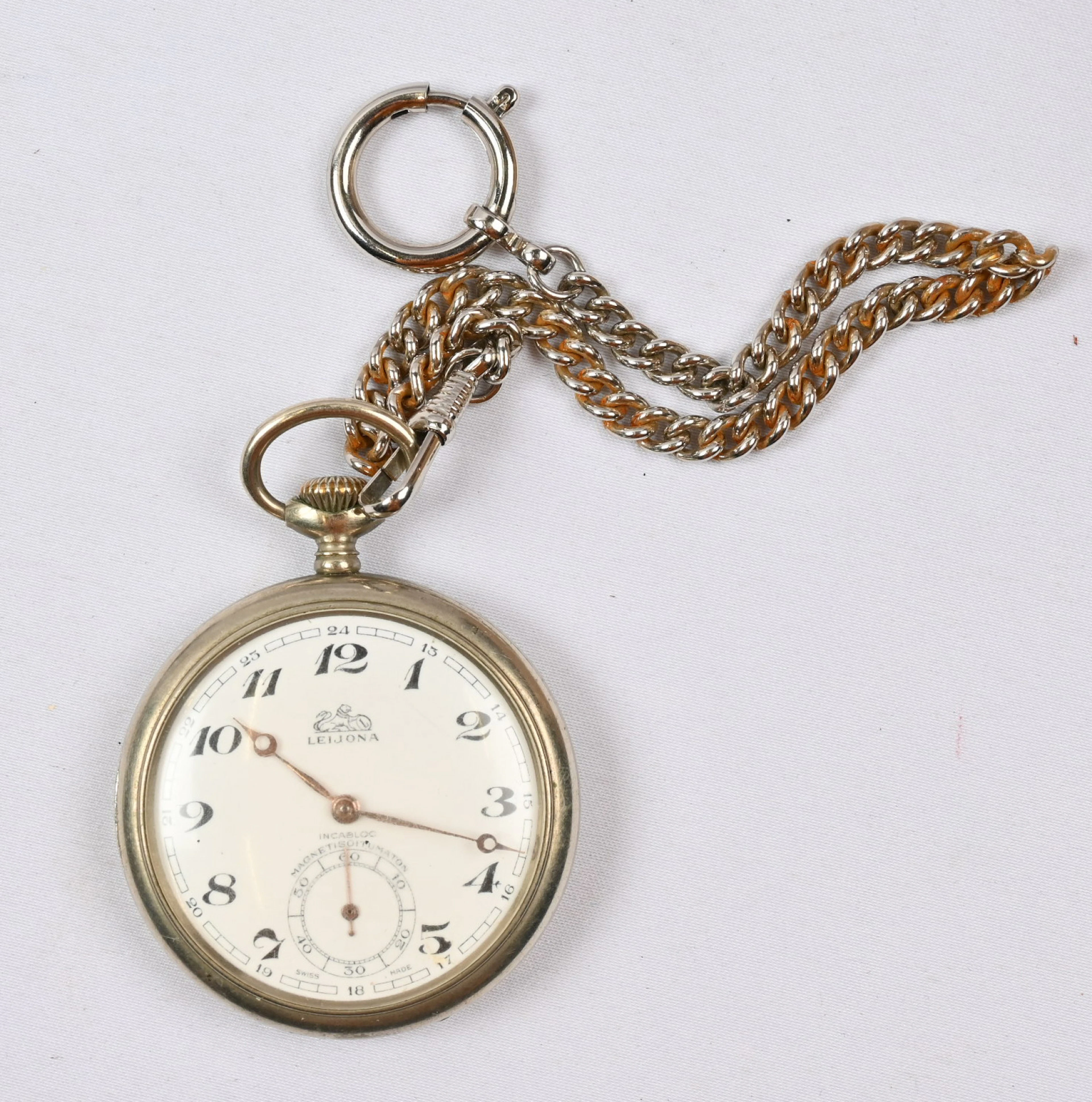 Three pocket watches with silver cases (0.800), gross weight approximately