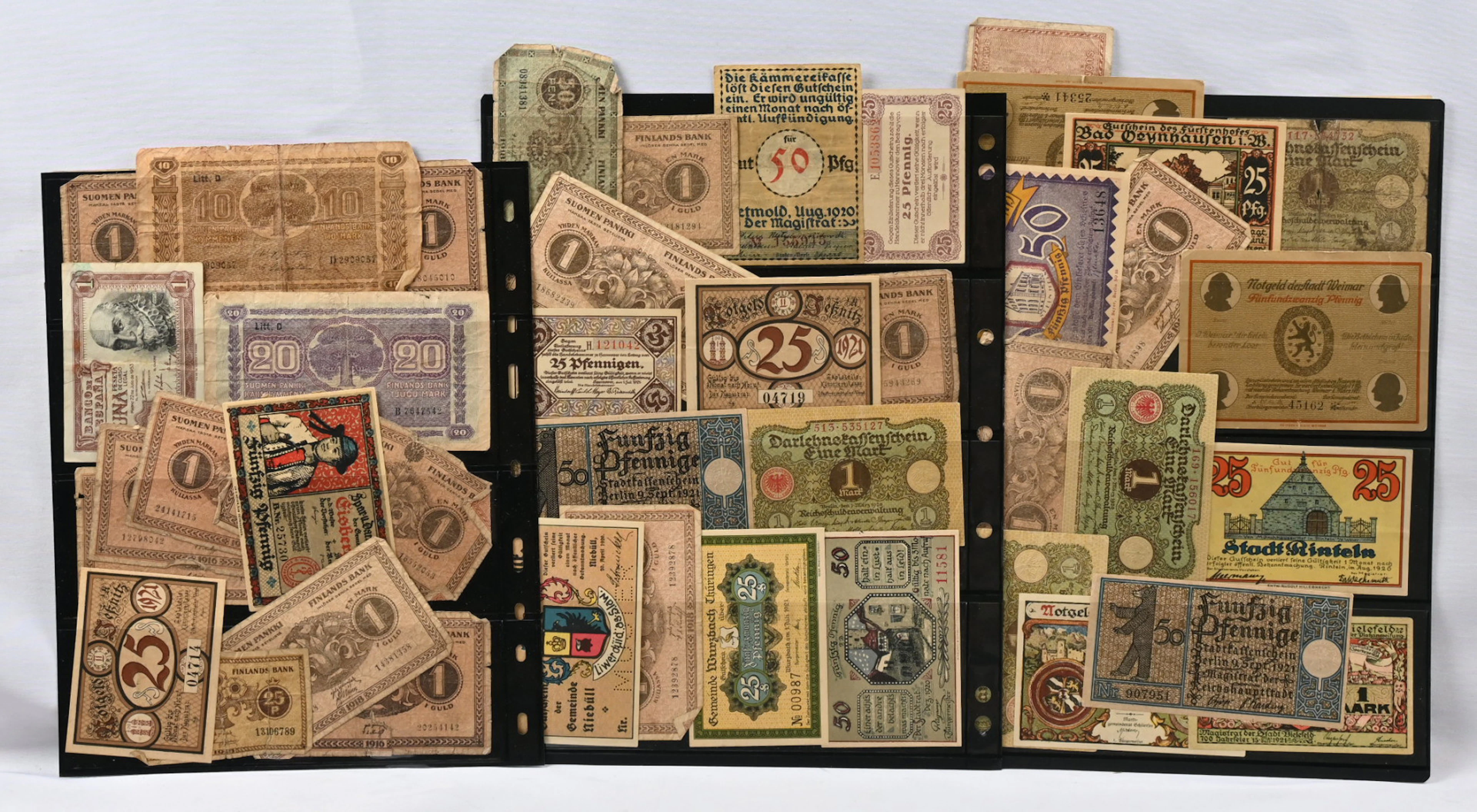 Small selection of coins and banknotes with mixed condition, eg. 1952