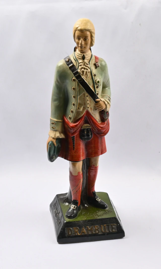 Drambuie Scotch Liqueur advertising figurine, Prince Charles Edward