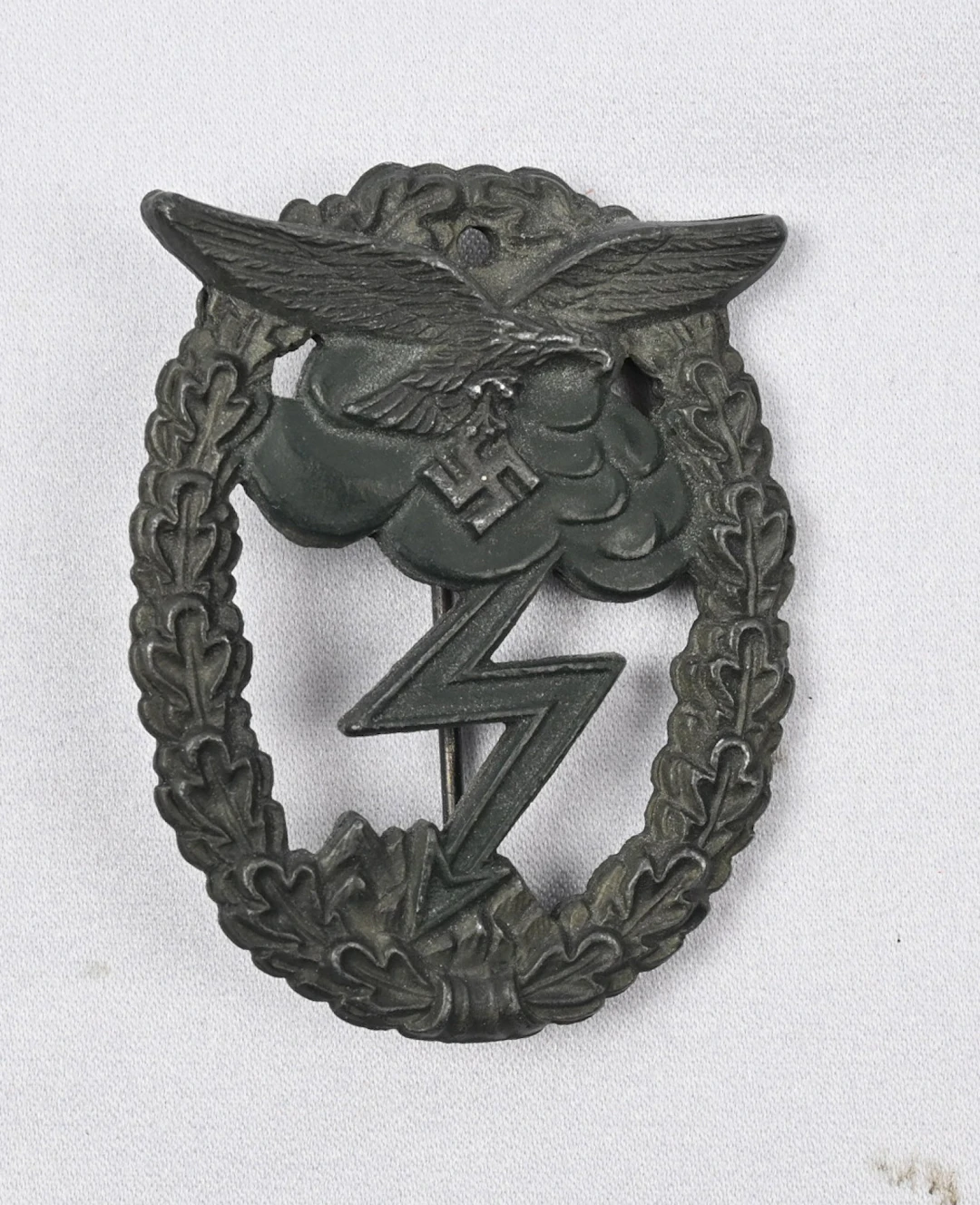 German Luftwaffe Ground Assault Badge without year. Oxidized fine