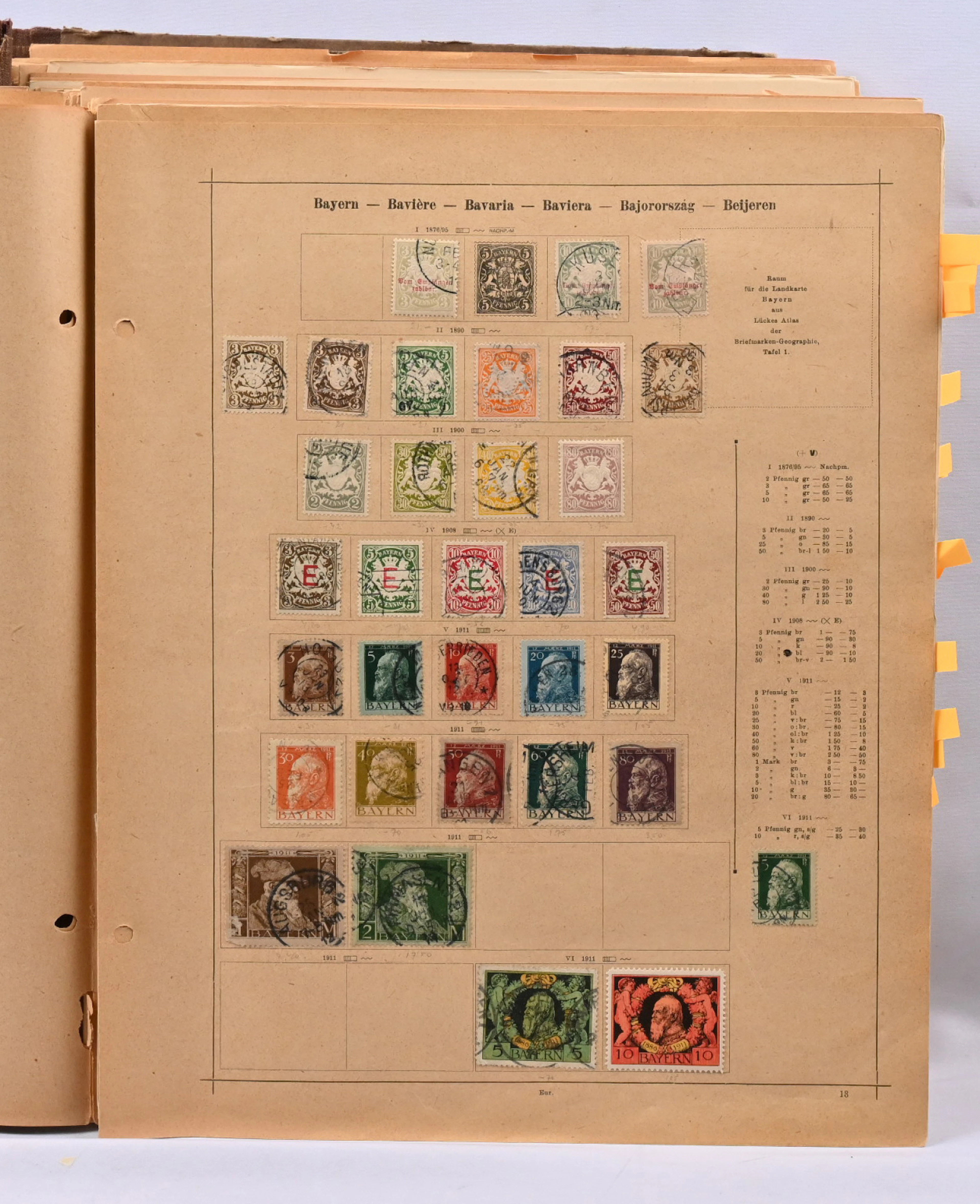 Old worldwide collection in a Schaubek Viktoria-Ausgabe loose-leaf