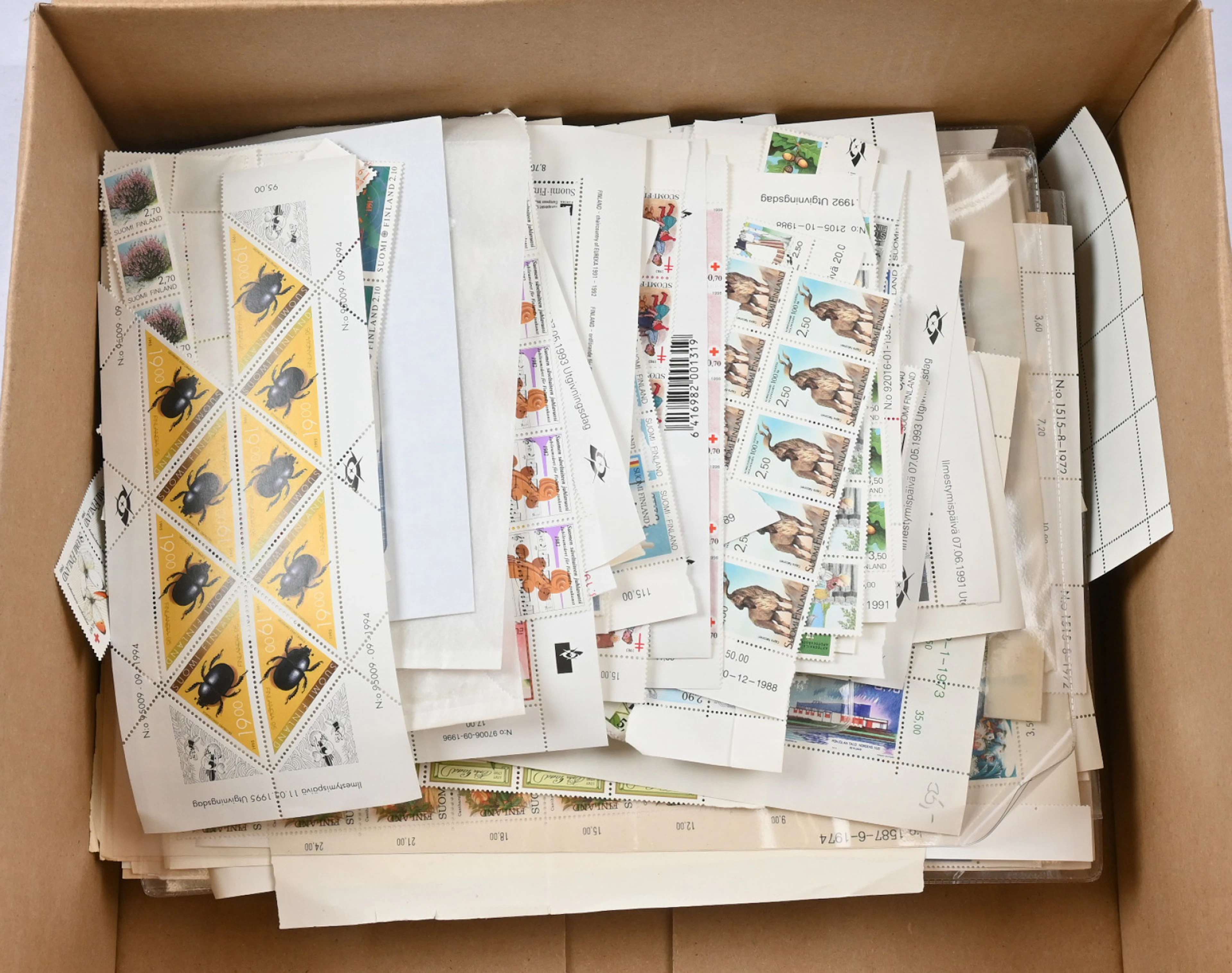 1970 - 1990s MNH ** sheets and sheet parts very mixed selection between